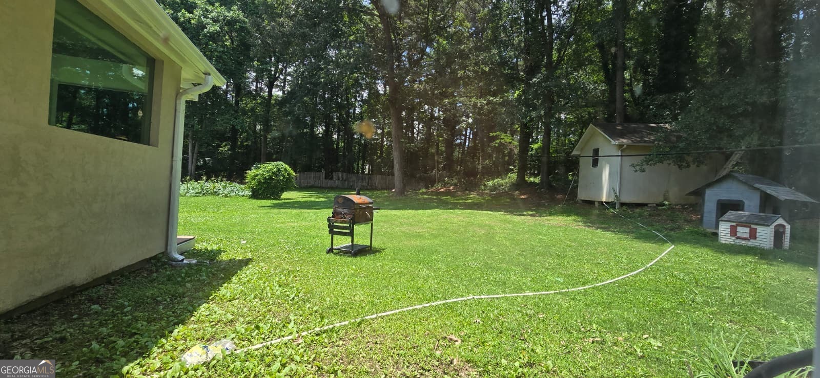 760 Wymill Road Property Photo 5