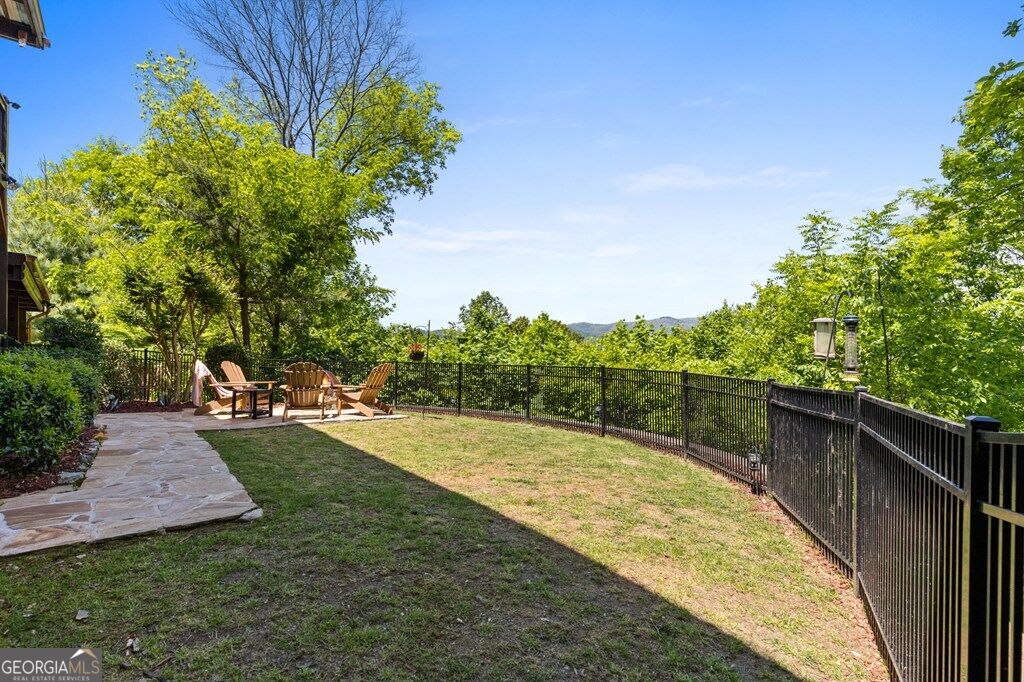 115 Mountain High Drive Property Photo 47