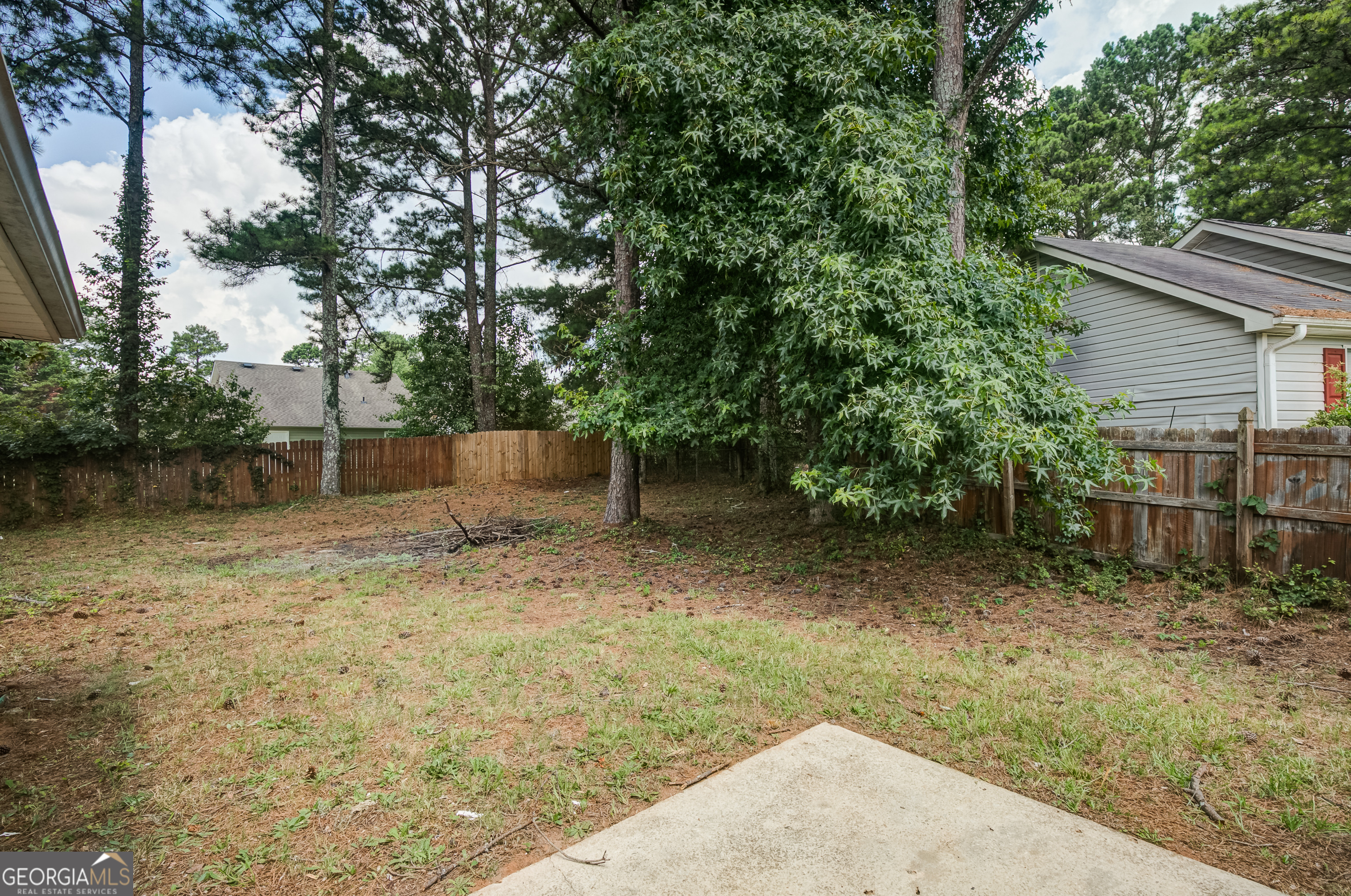 1509 N Hampton Court Property Photo 25