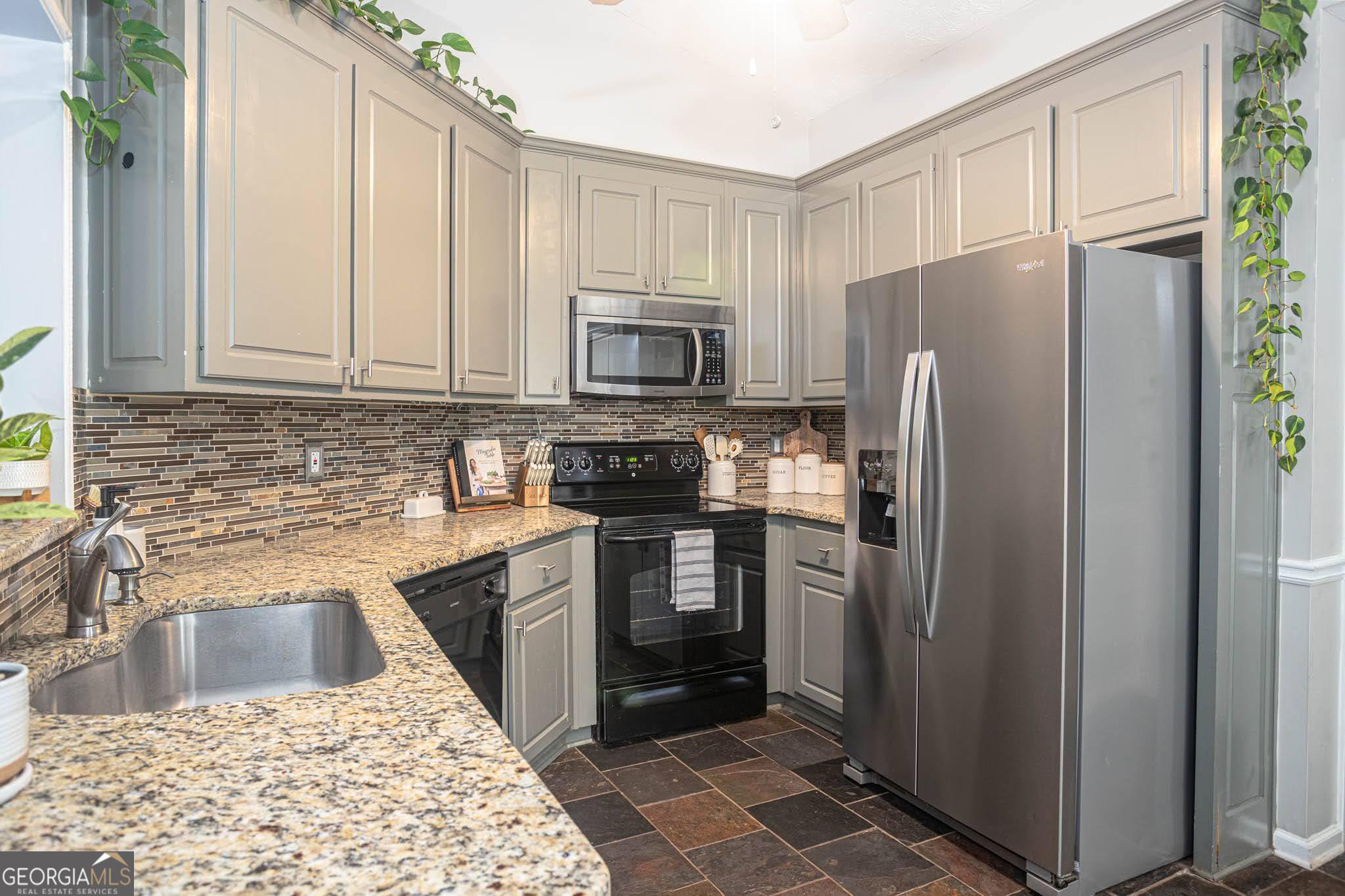 605 Freeman Drive Property Photo 19