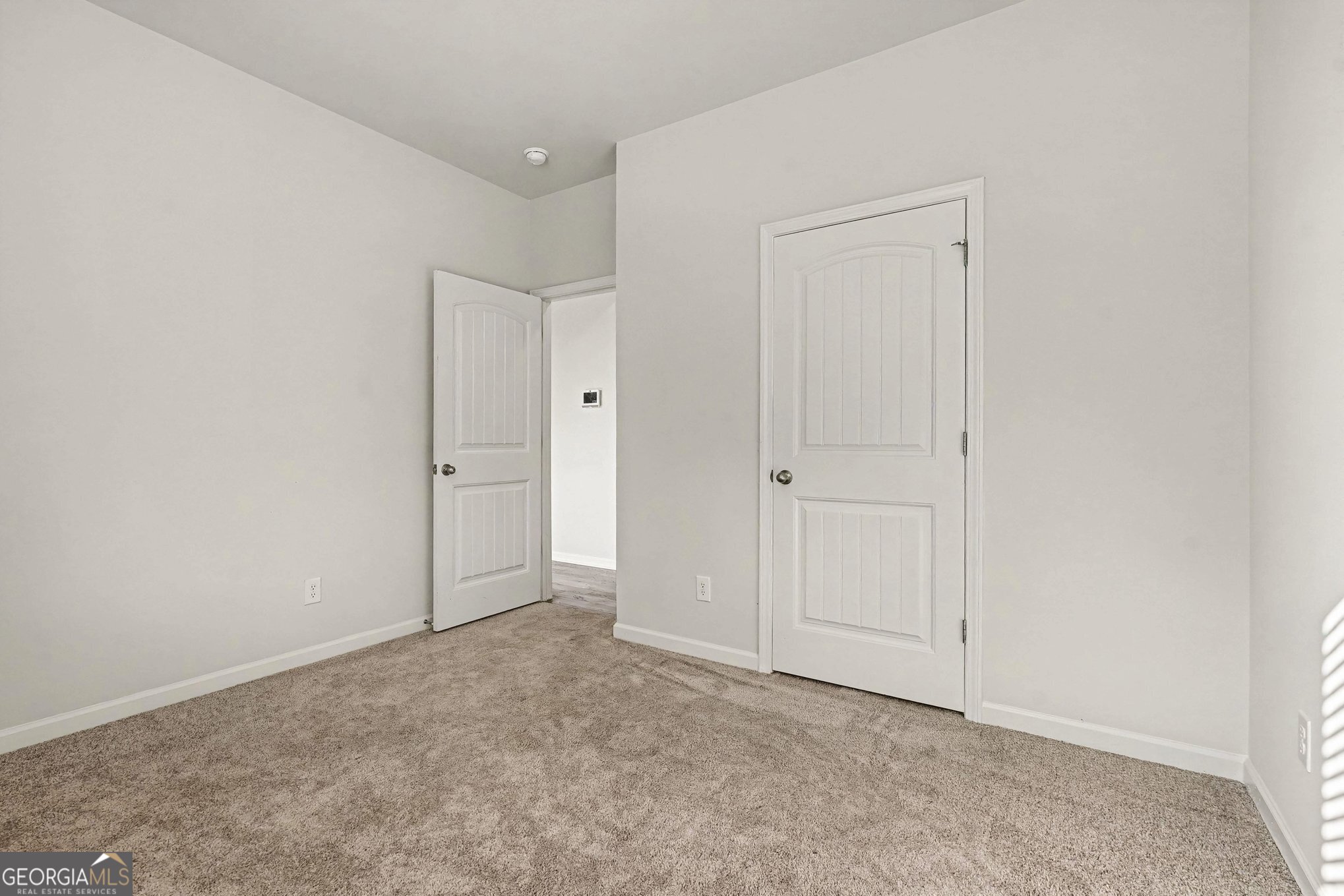 243 Berkeley Trace Property Photo 13