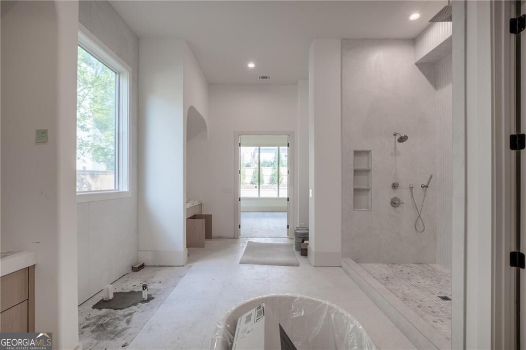 305 Hook Street Property Photo 22