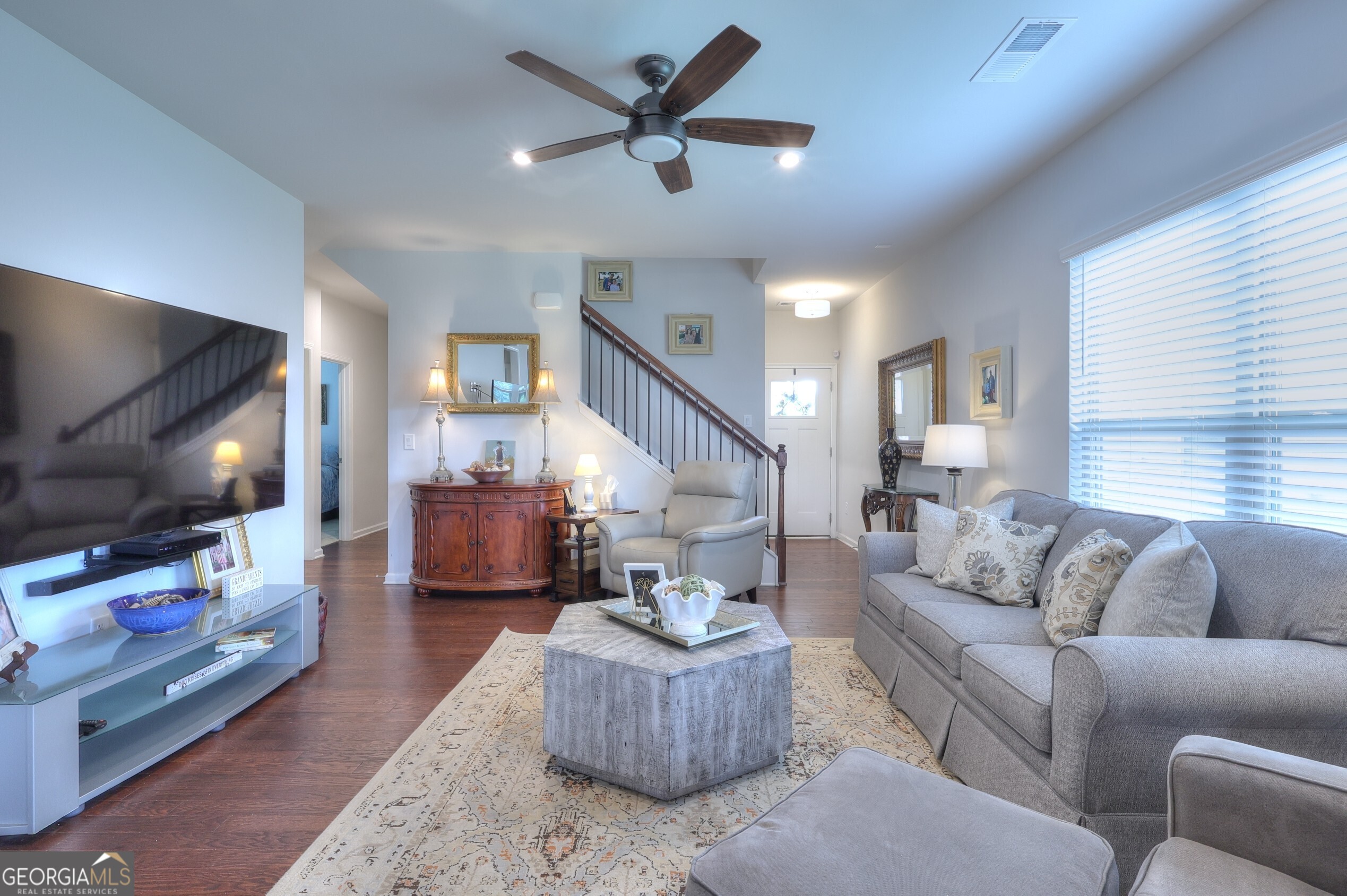 6022 Rollingwood Way Property Photo 14