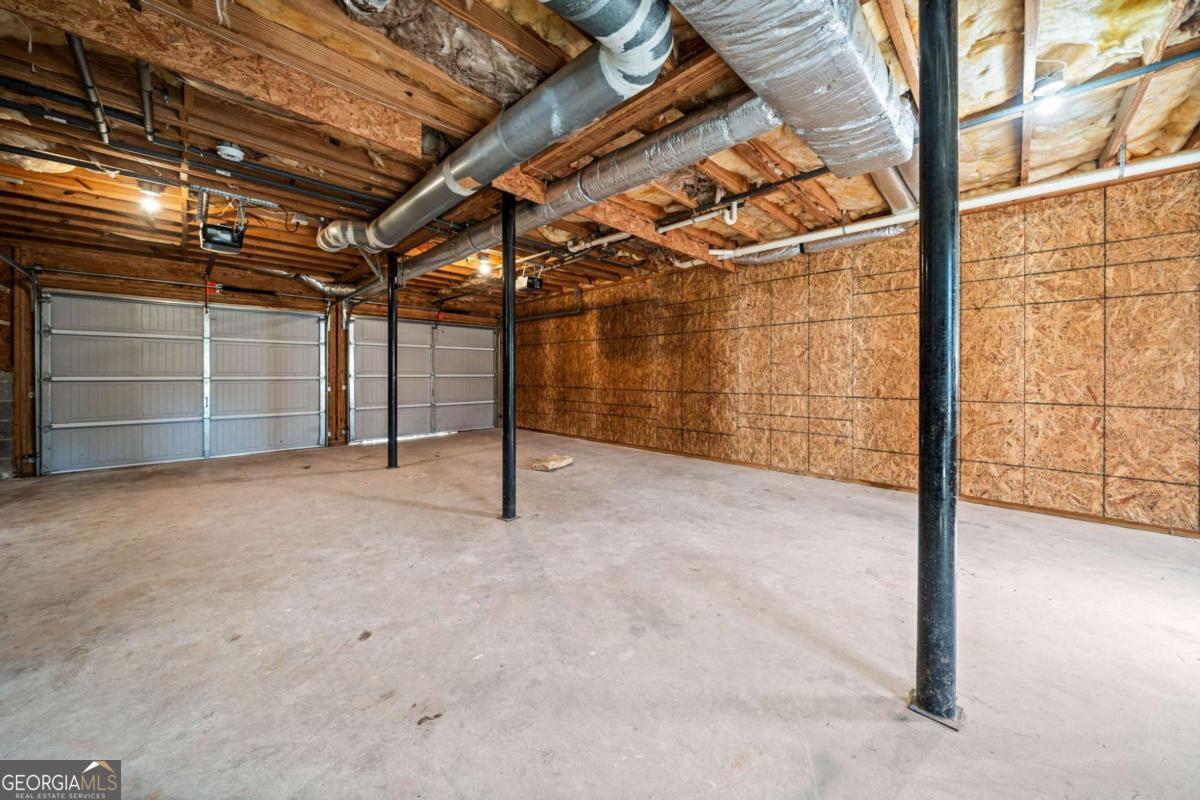 228 Hawkins Farm Circle Property Photo 34