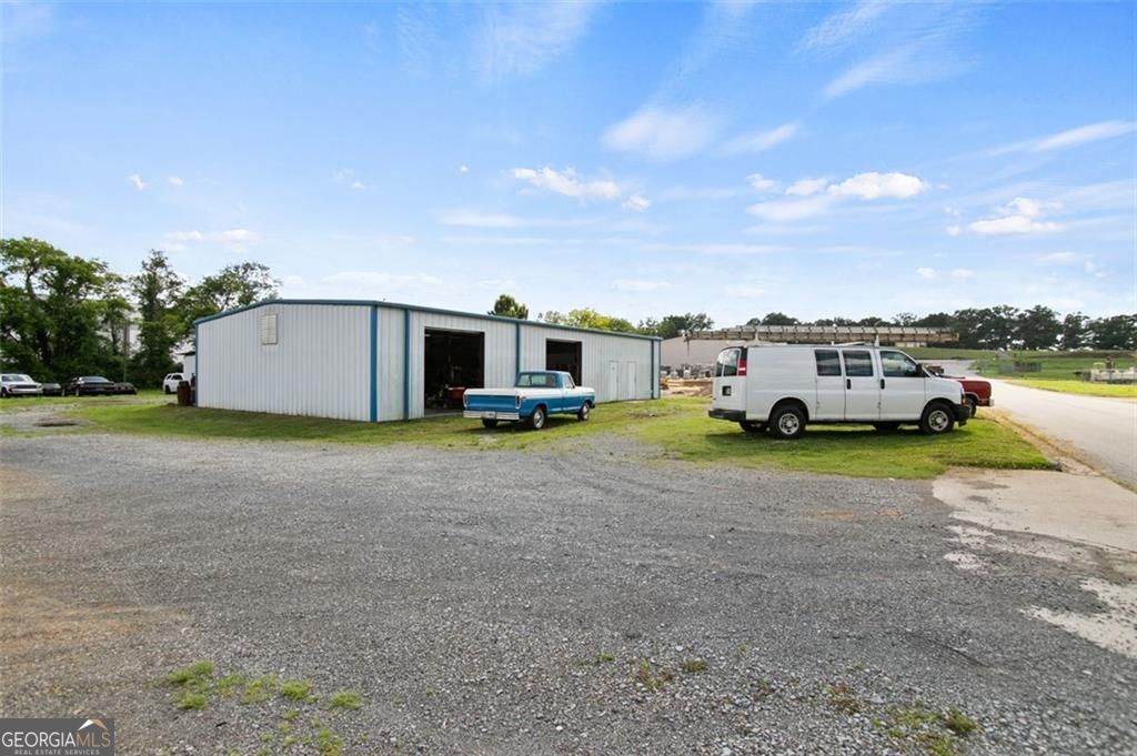 24 Hardwood Ridge Parkway Property Photo 3