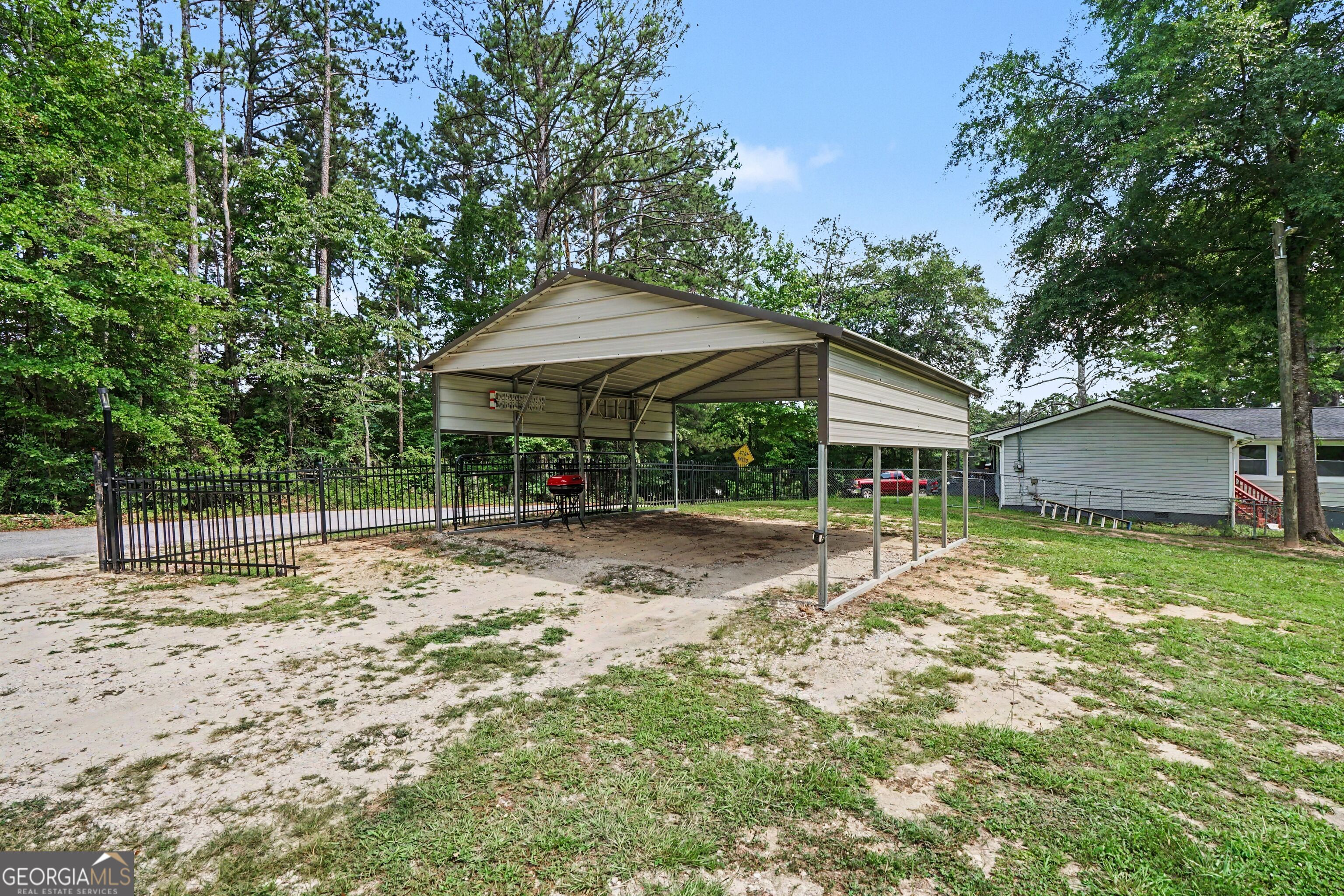 2355 Lucas Drive Ne Property Photo 24