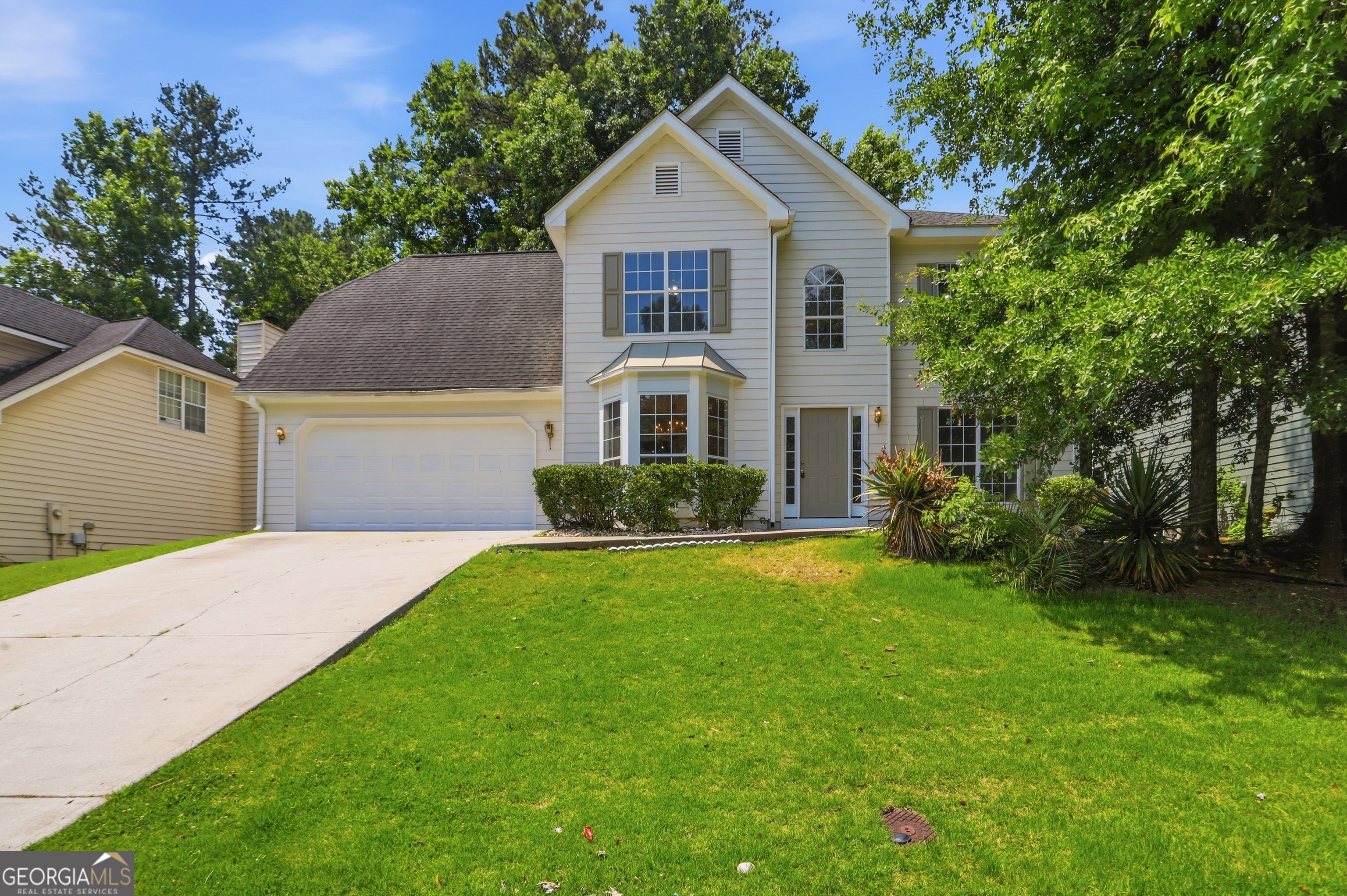 682 Stonemill Manor Property Photo 1
