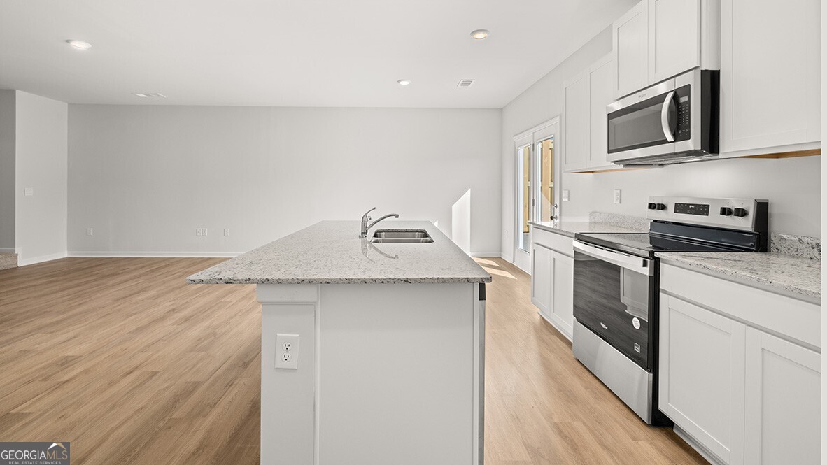 260 Deerberry Drive Property Photo 8