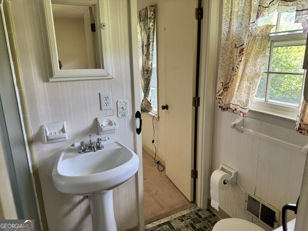 3091 Browns Bridge Road Property Photo 21