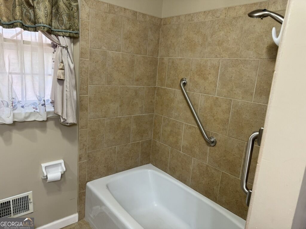 3091 Browns Bridge Road Property Photo 26