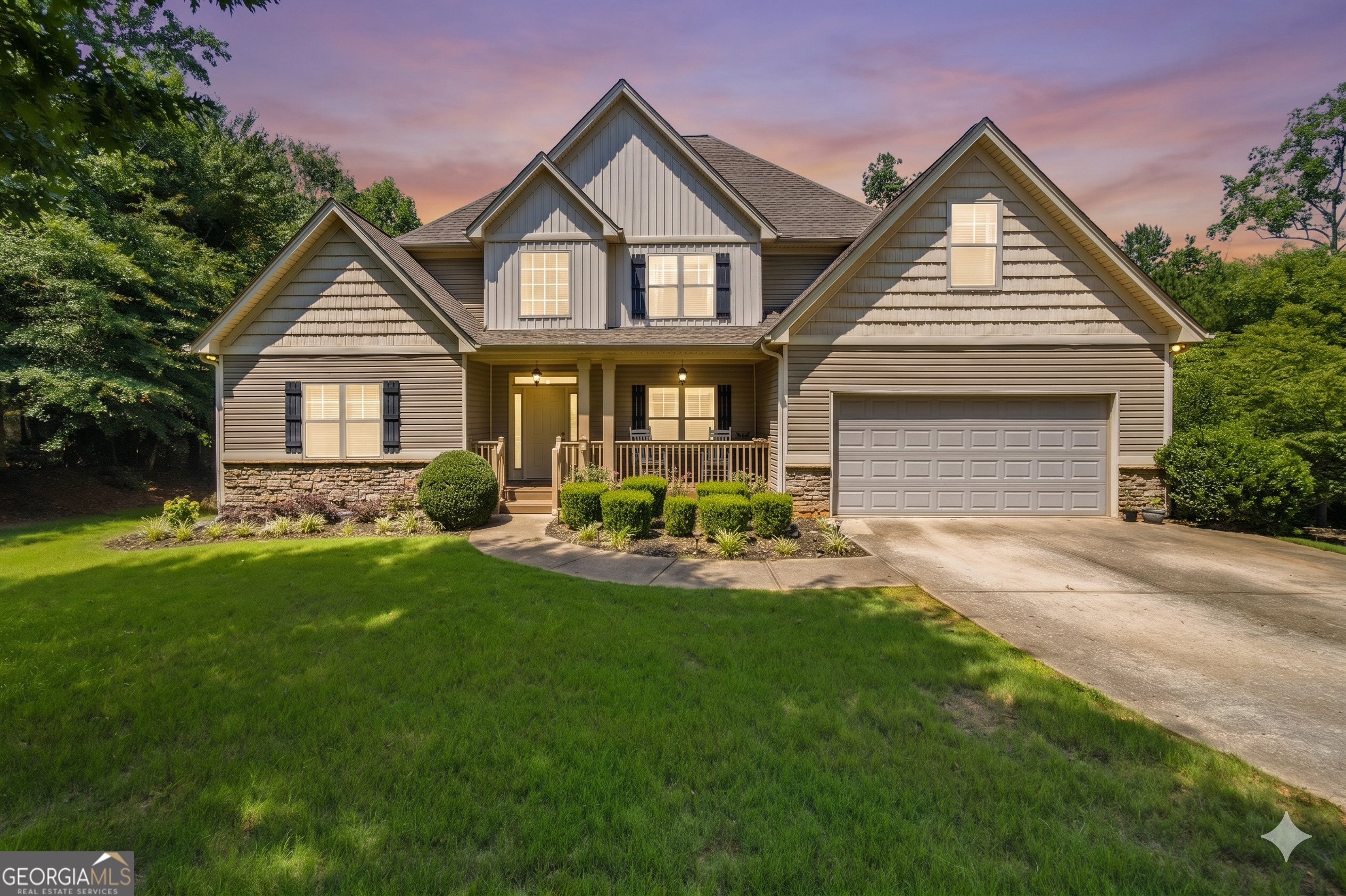 290 Autumn Creek Property Photo 1