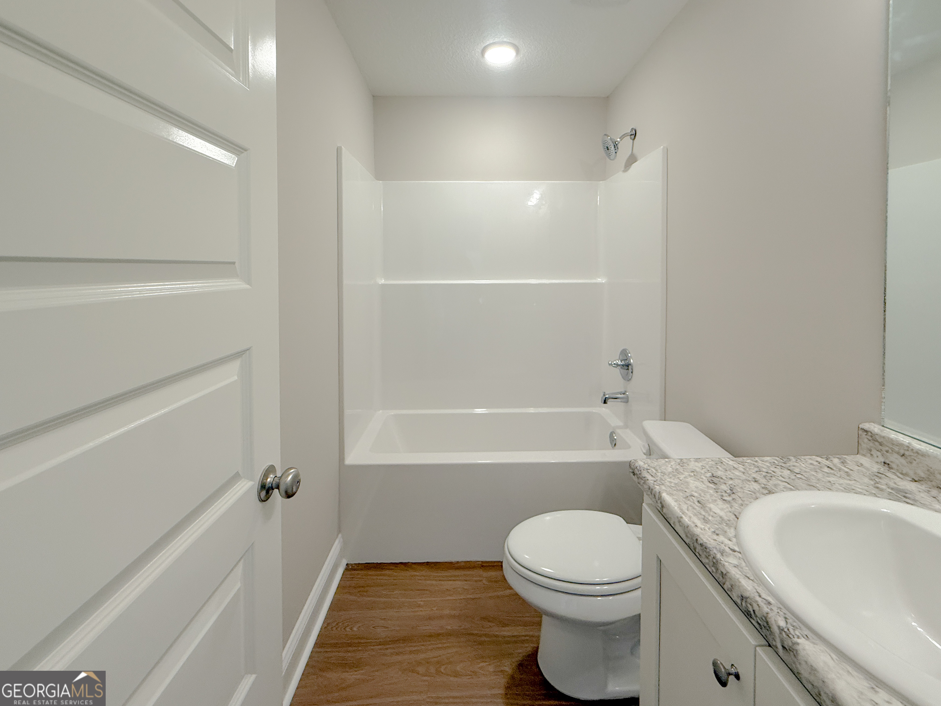 3923 Mosley Road Property Photo 16