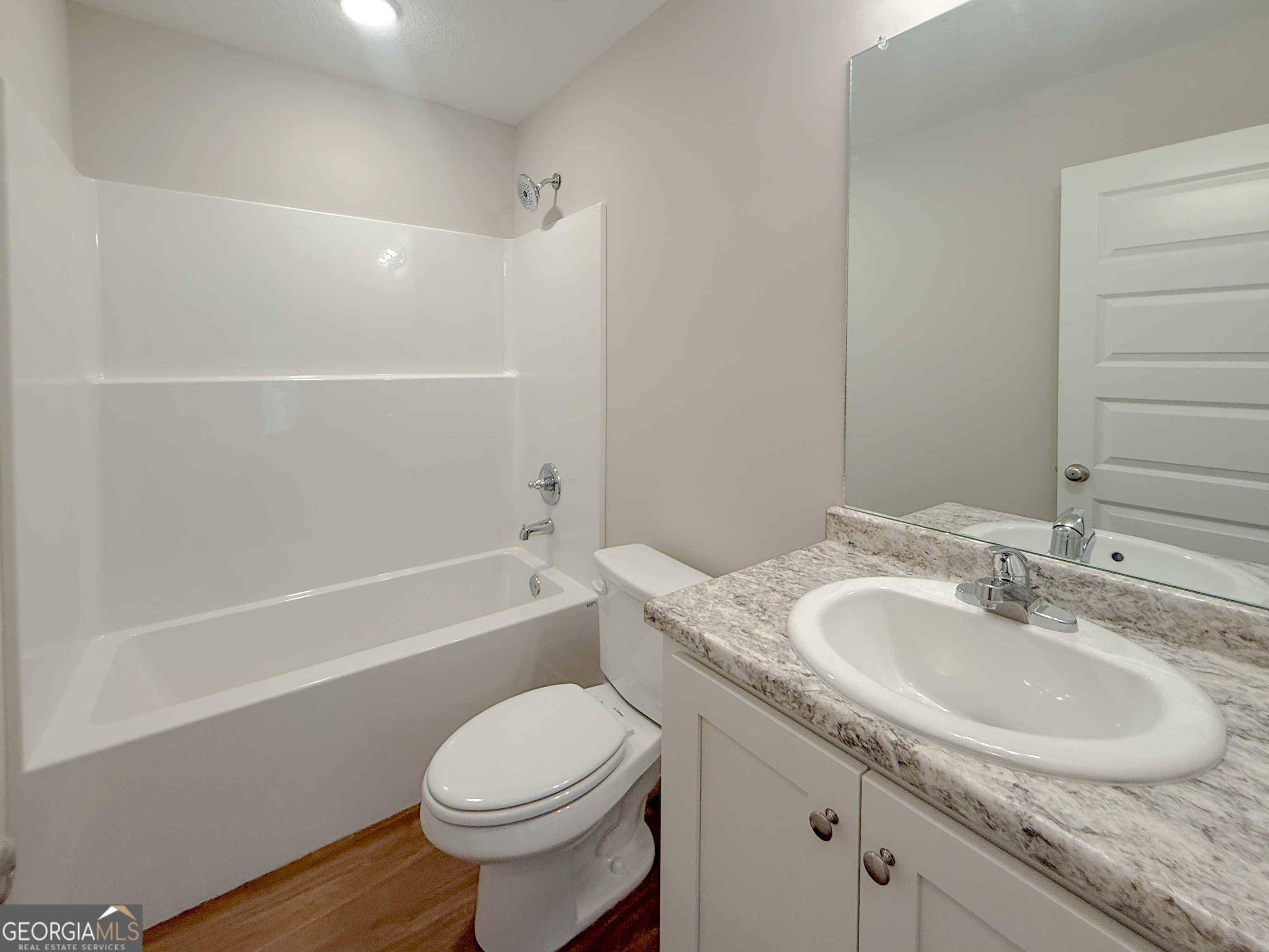 3923 Mosley Road Property Photo 17
