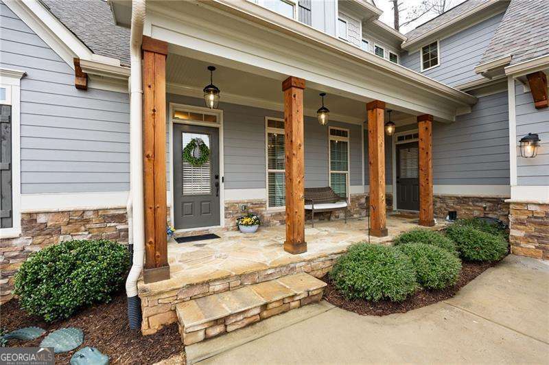 6290 Granbury Walk Nw Property Photo 3