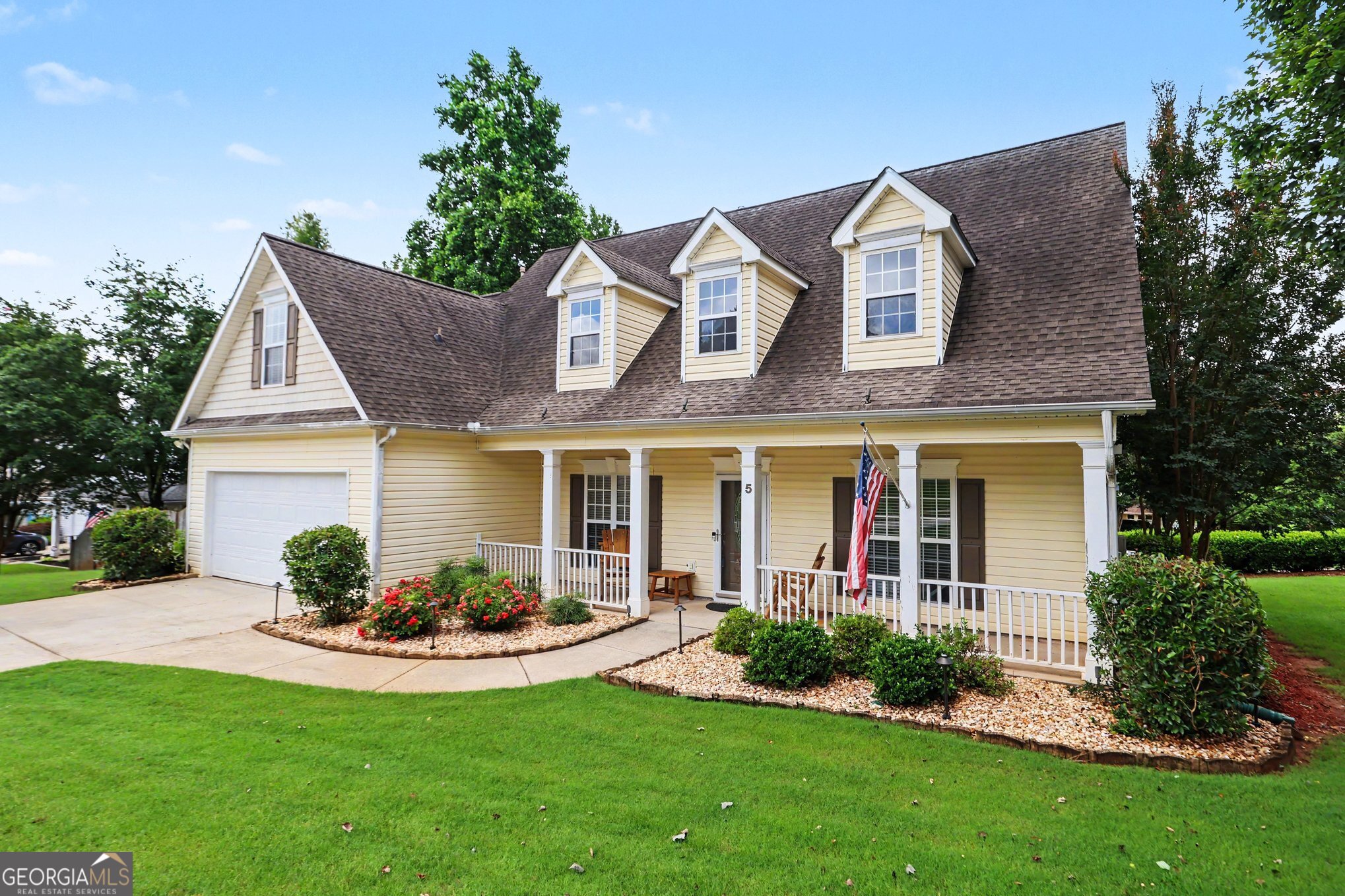 5 Park Forest Curve Property Photo 3