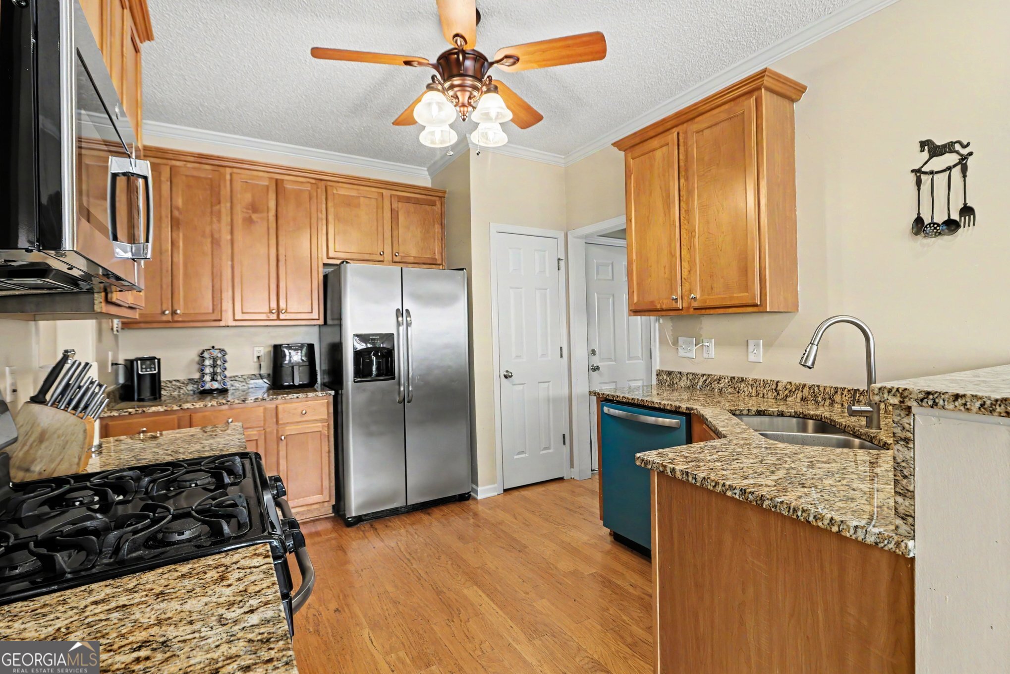 5 Park Forest Curve Property Photo 8