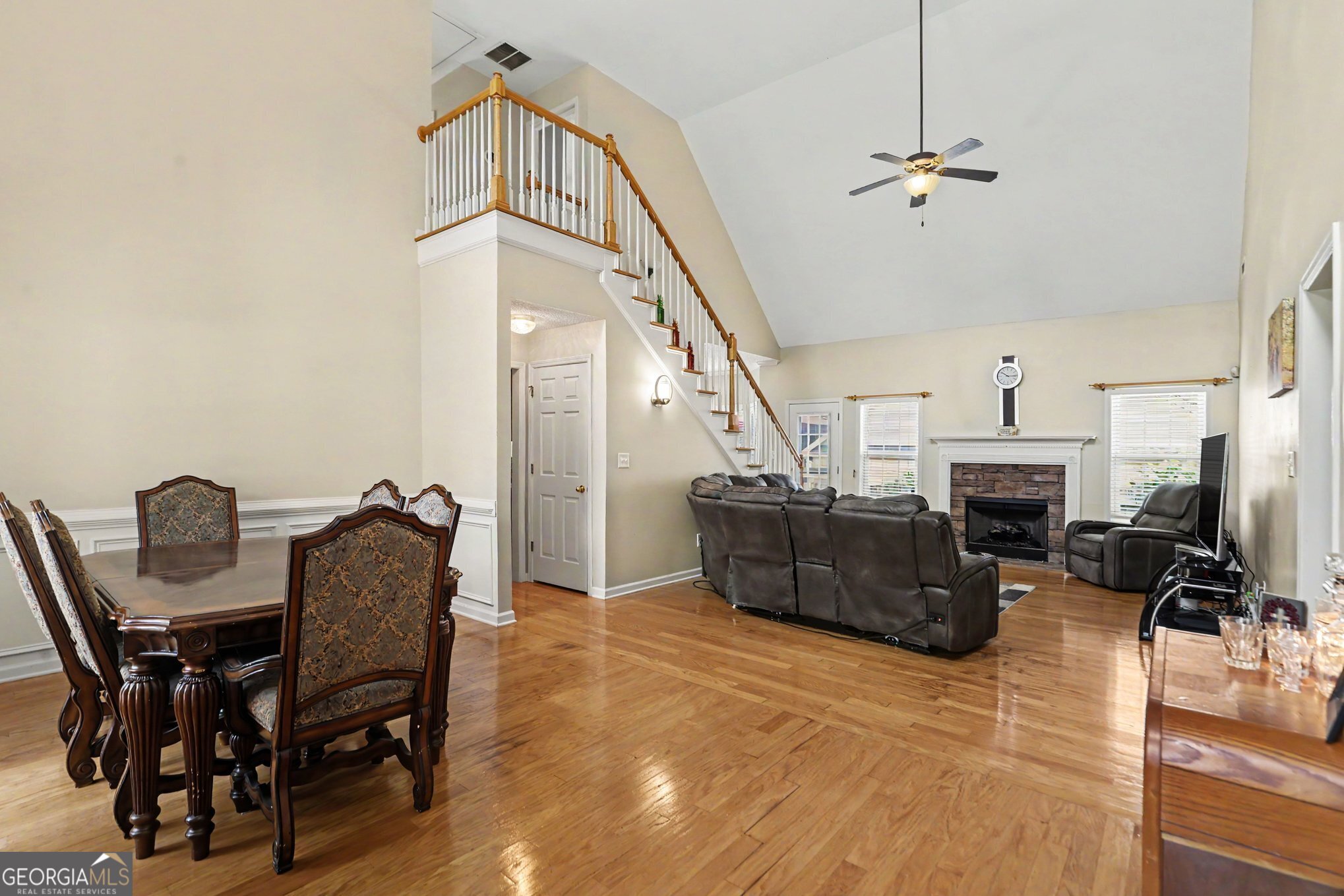 5 Park Forest Curve Property Photo 15