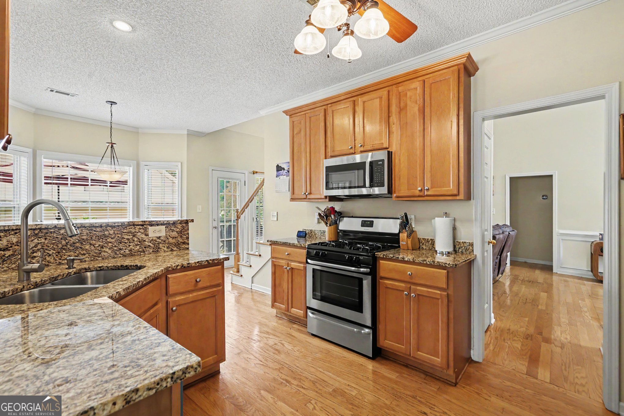 5 Park Forest Curve Property Photo 19