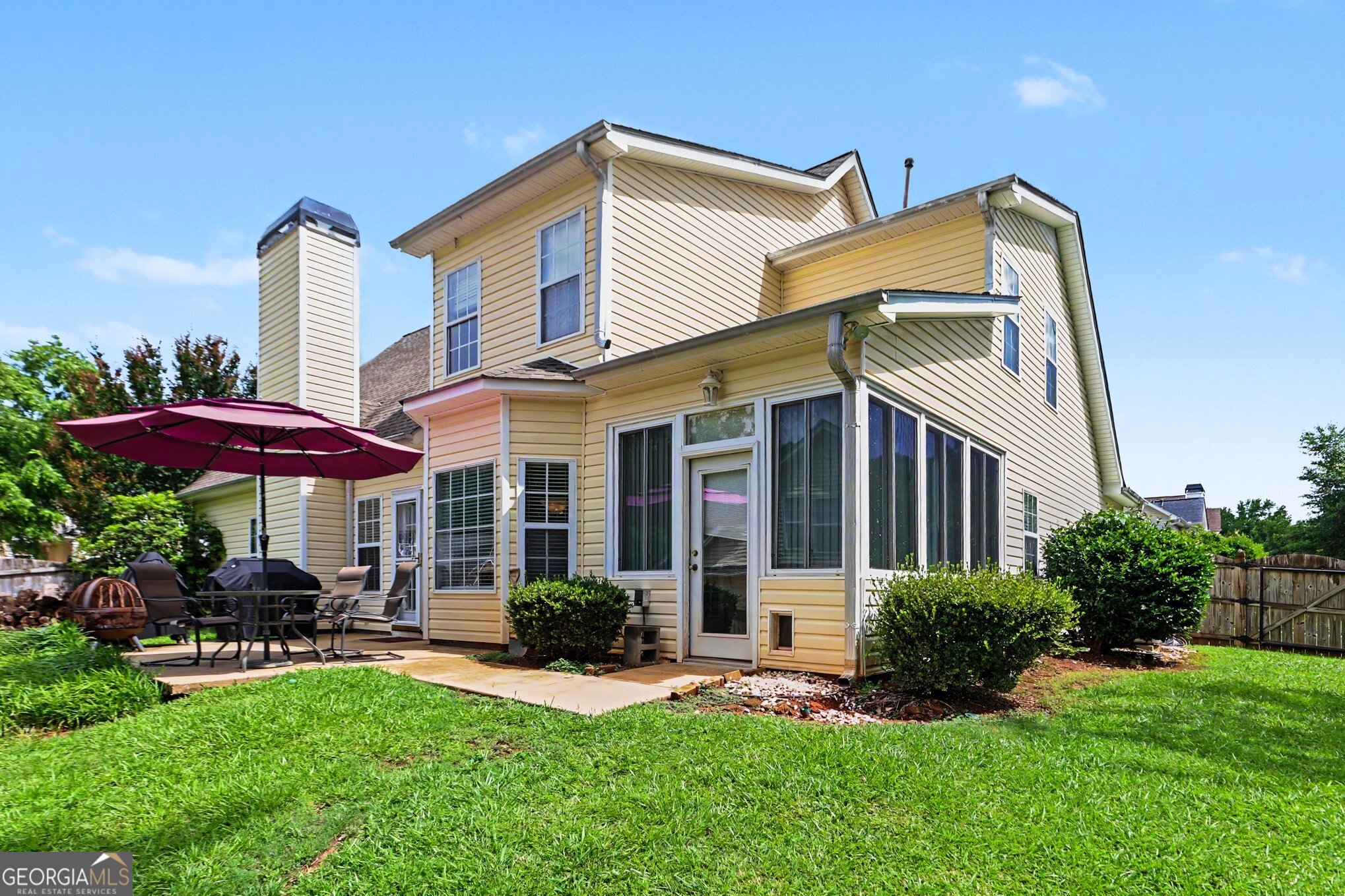 5 Park Forest Curve Property Photo 30