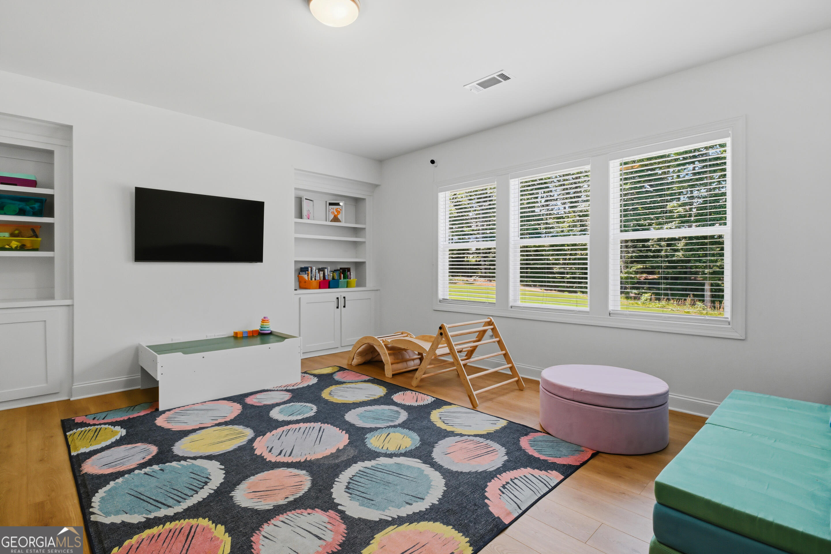1174 Julian Way Property Photo 43