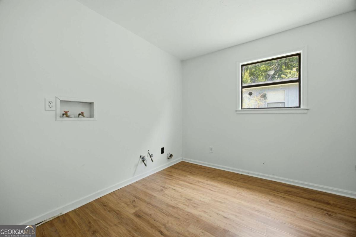 5232 Trudy Circle Property Photo 11