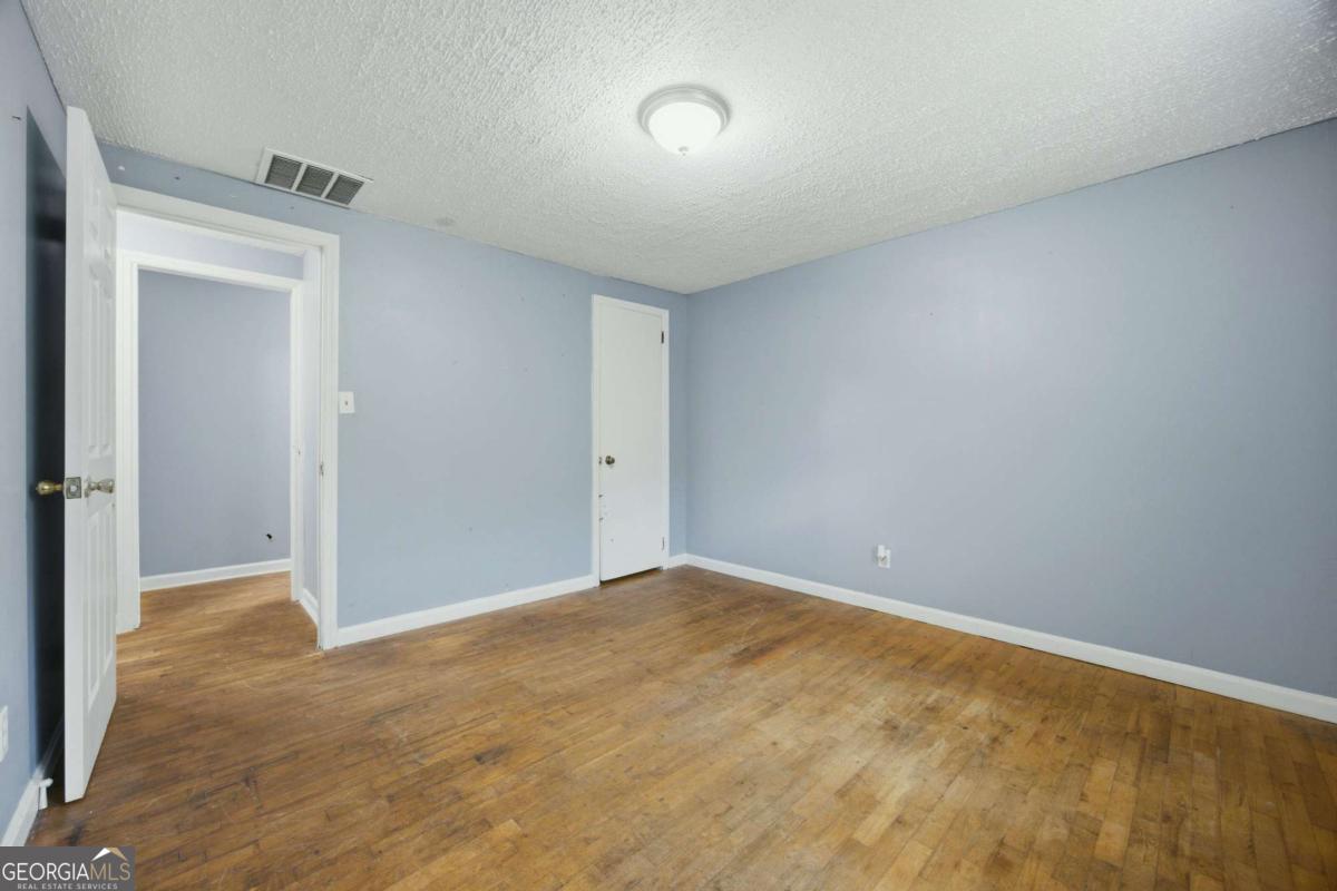 5232 Trudy Circle Property Photo 18
