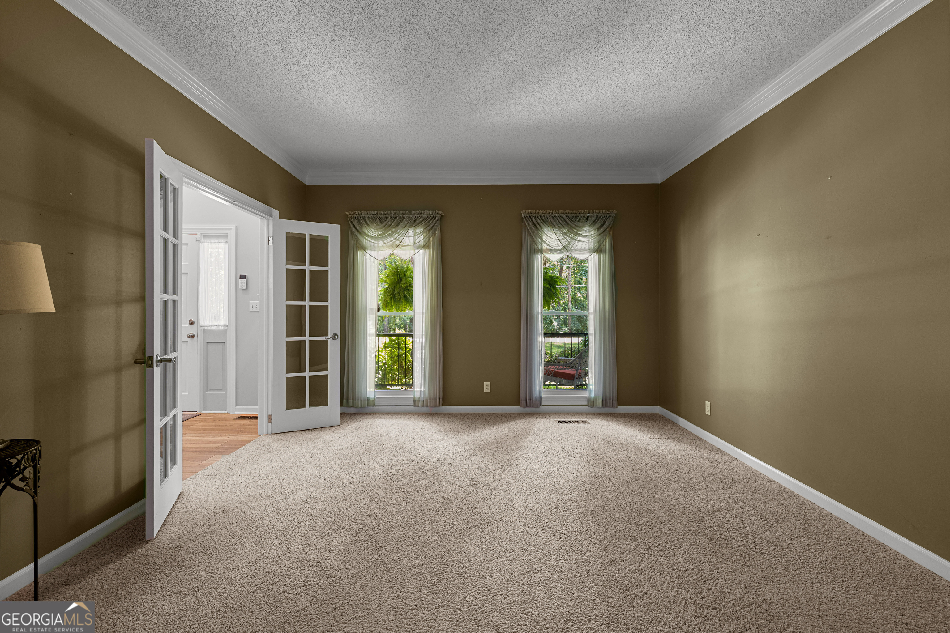 214 Highland Trail Property Photo 5