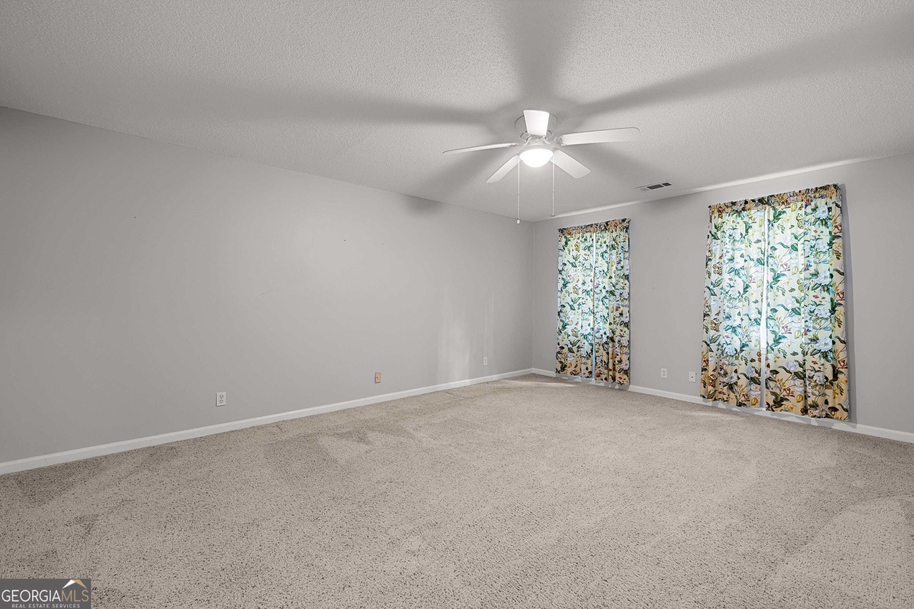 214 Highland Trail Property Photo 28