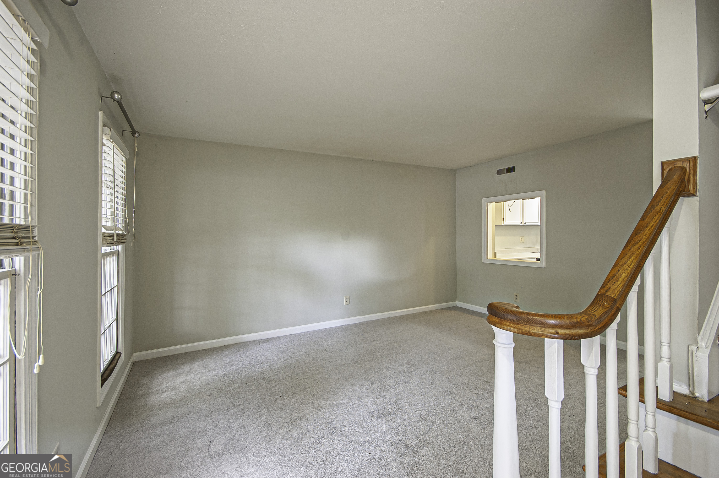 3099 Colonial Way Unit M Property Photo 2