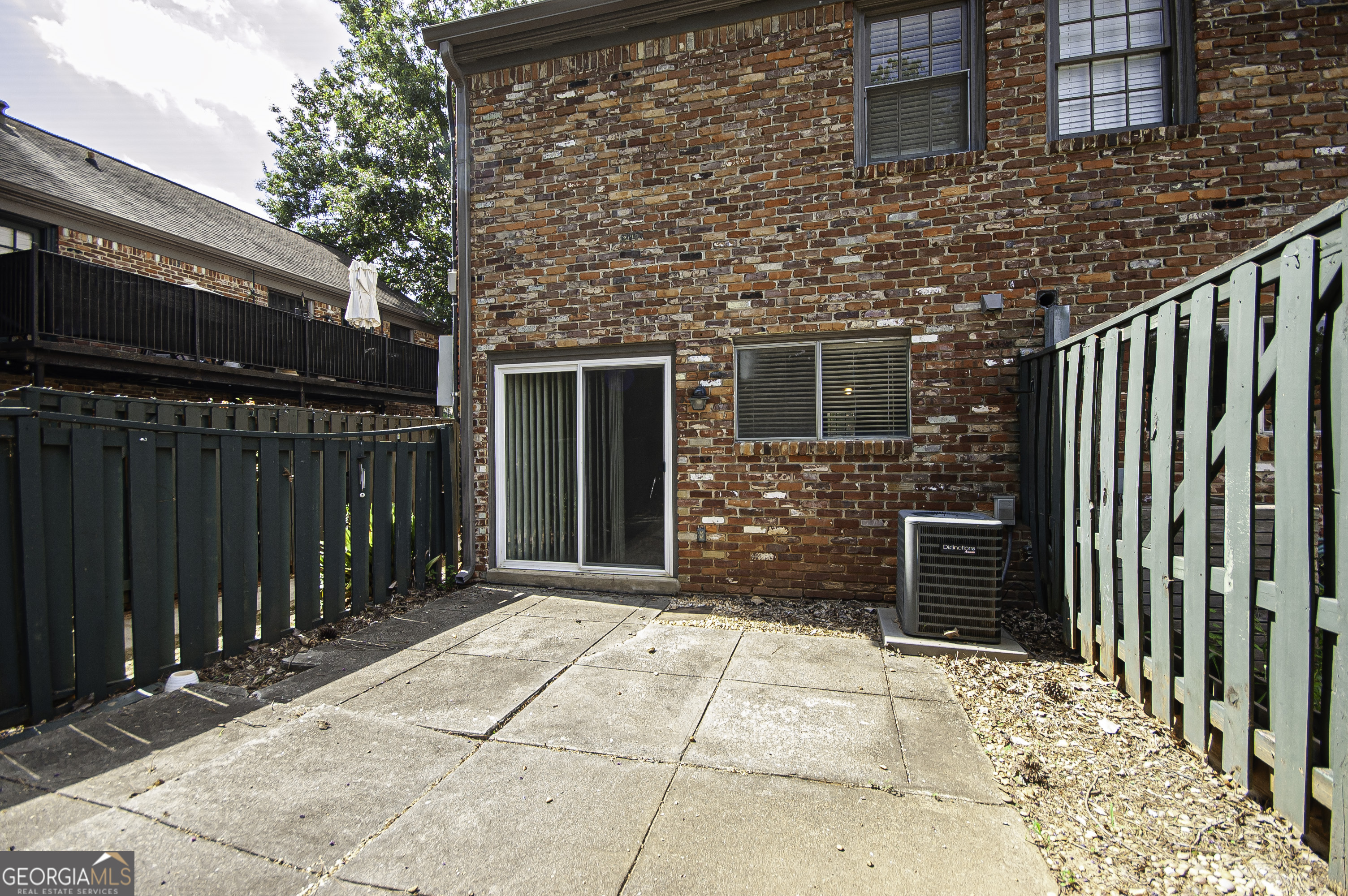 3099 Colonial Way Unit M Property Photo 10