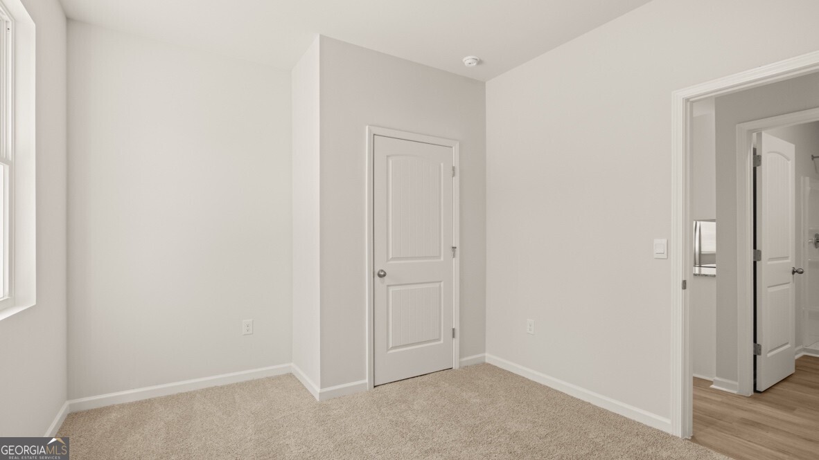 235 Rolling Meadow Trace Property Photo 13
