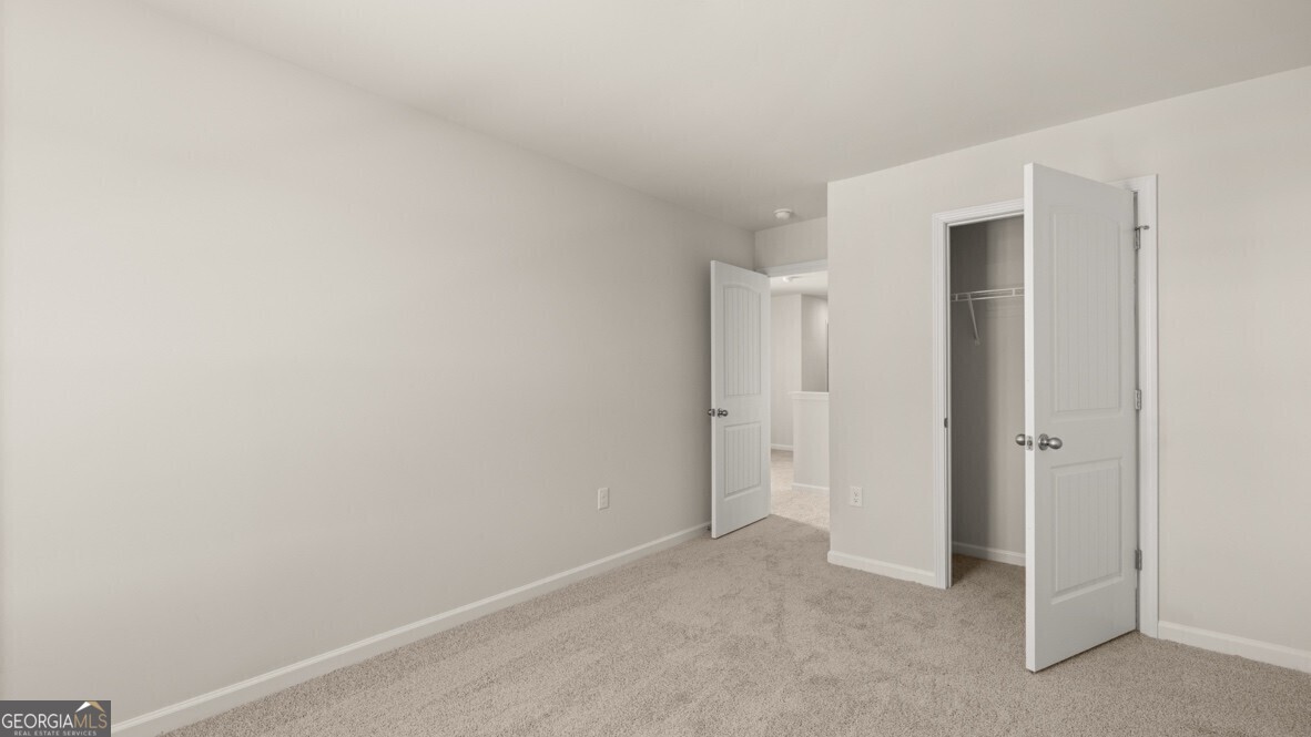 227 Rolling Meadows Trace Property Photo 21