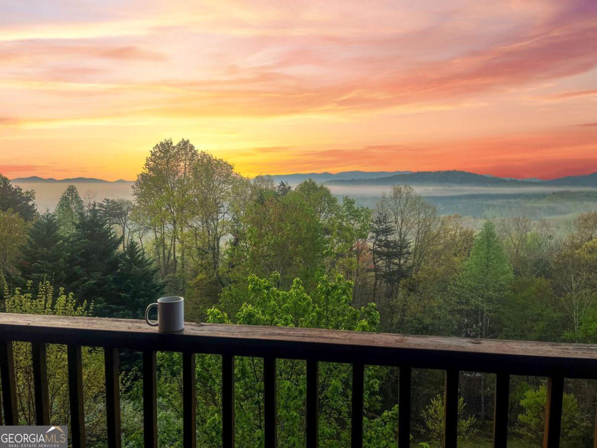 48 Lookout Drive Property Photo 4