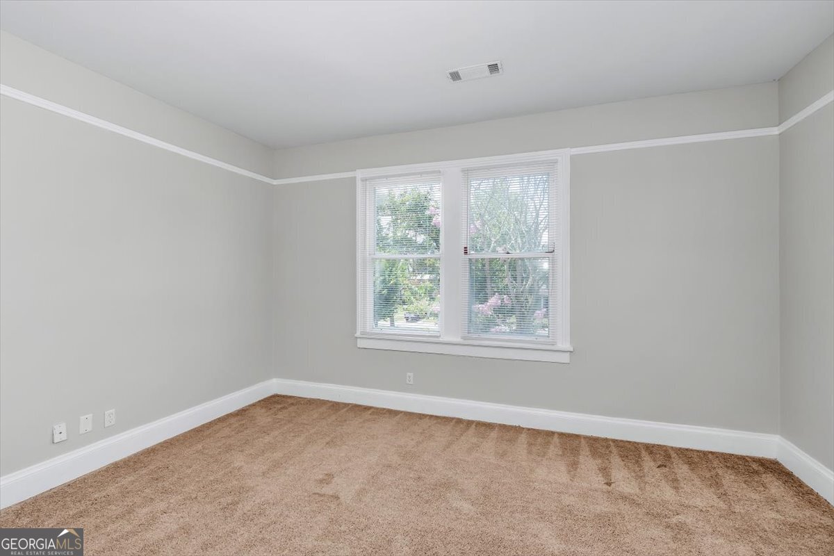 211 Broad Street Property Photo 5