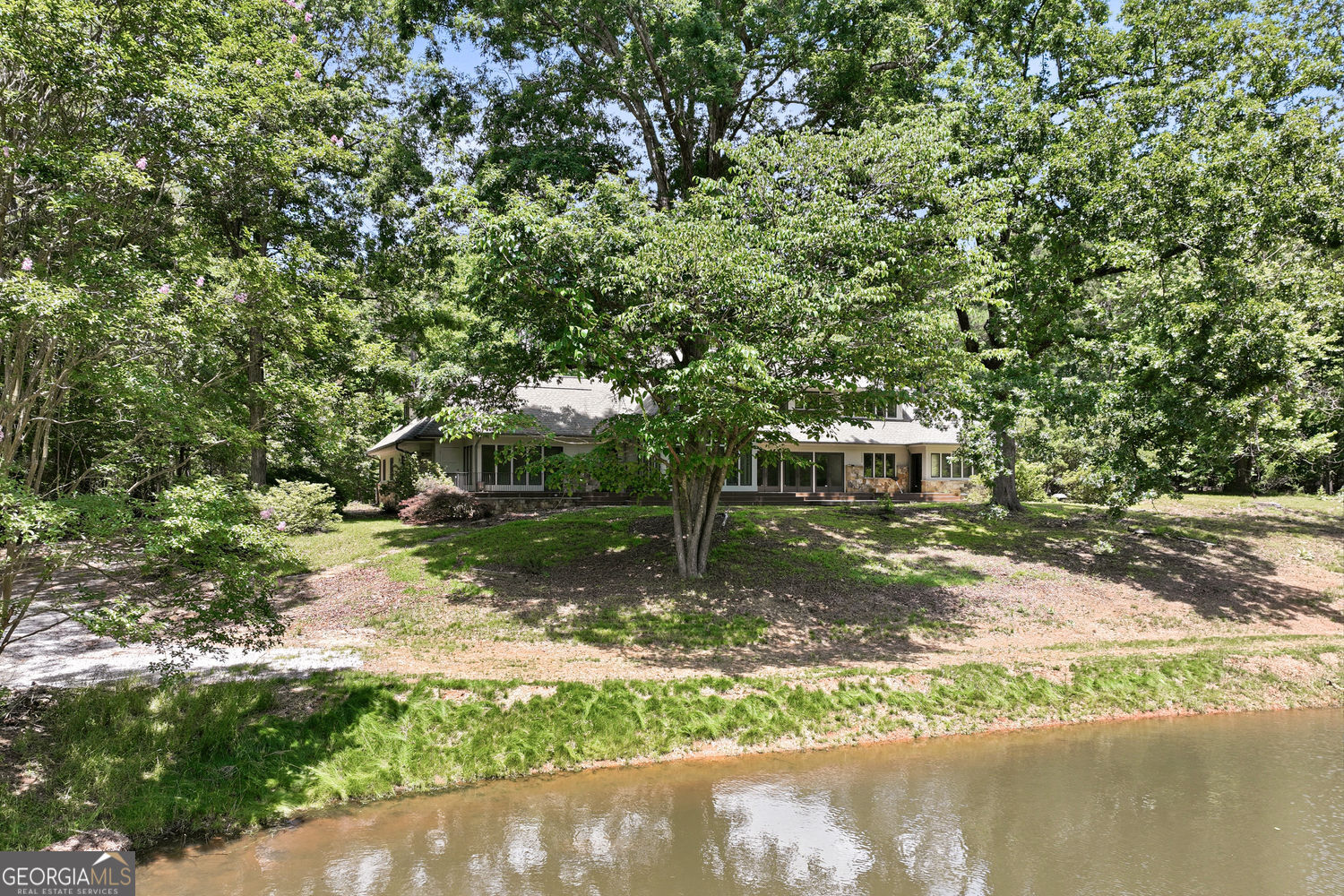 3735 Smithtown Road Property Photo 5
