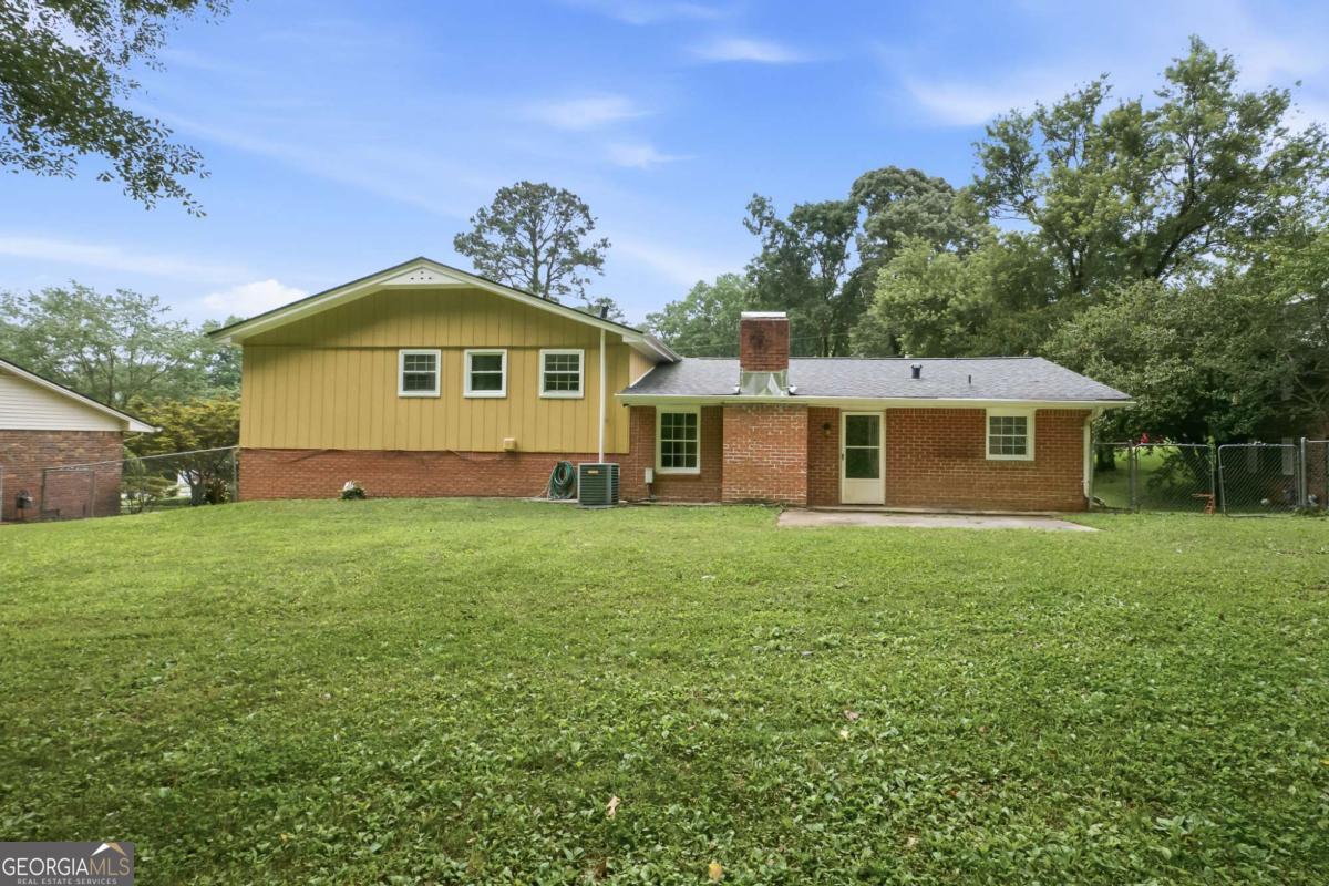 3816 Green Bay Drive Property Photo 5
