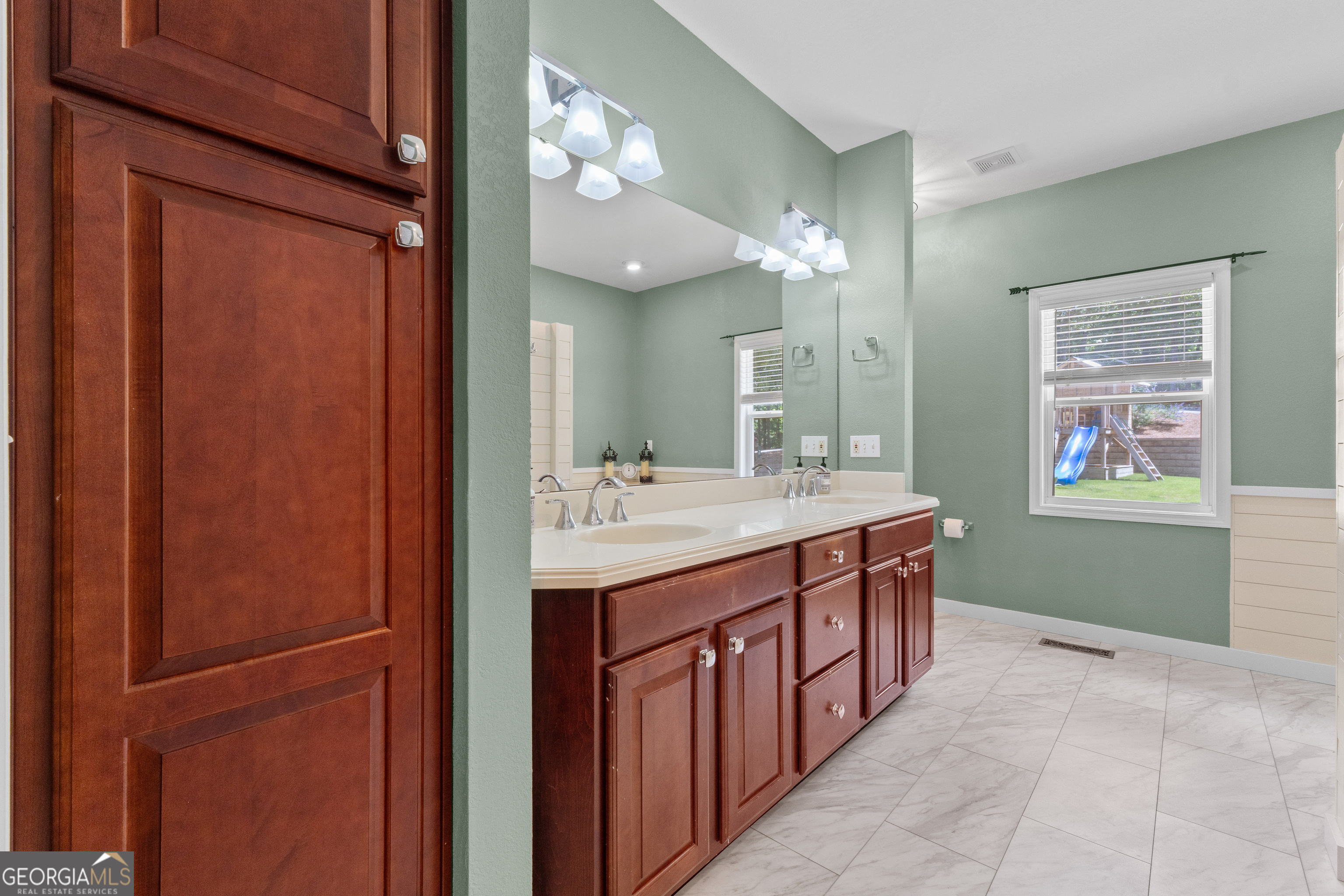 70 Camellia Lane Property Photo 19