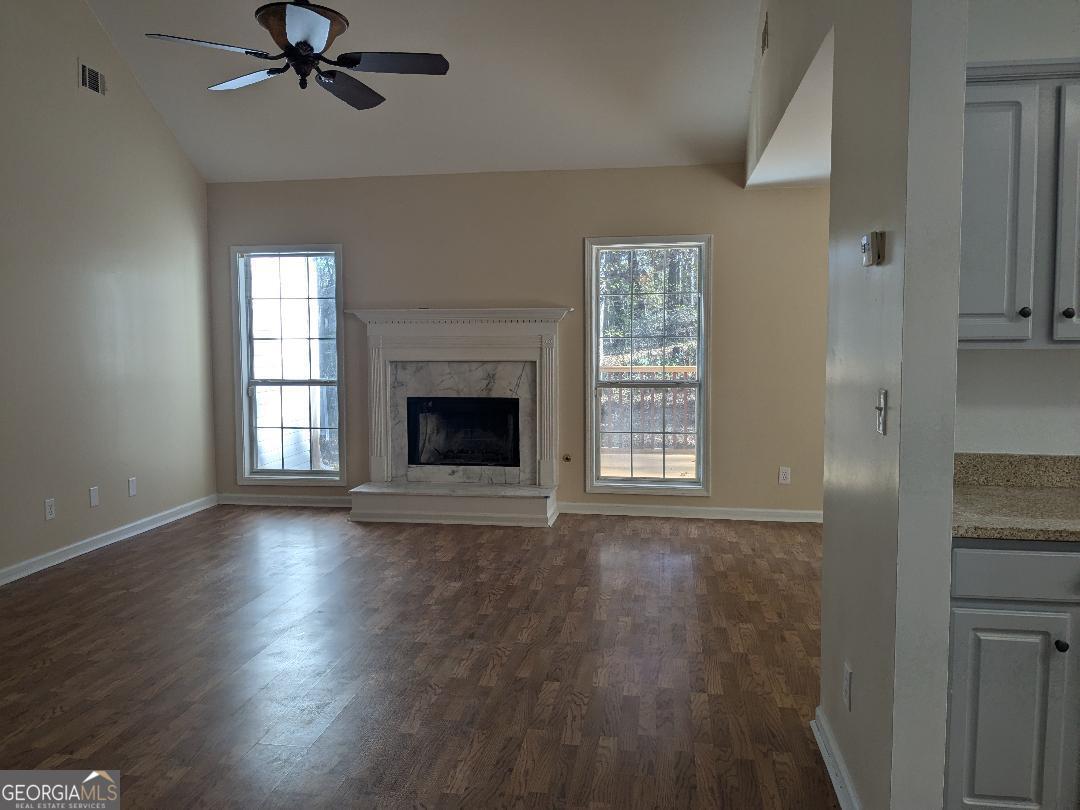 35 Paces Landing Lane Property Photo 3