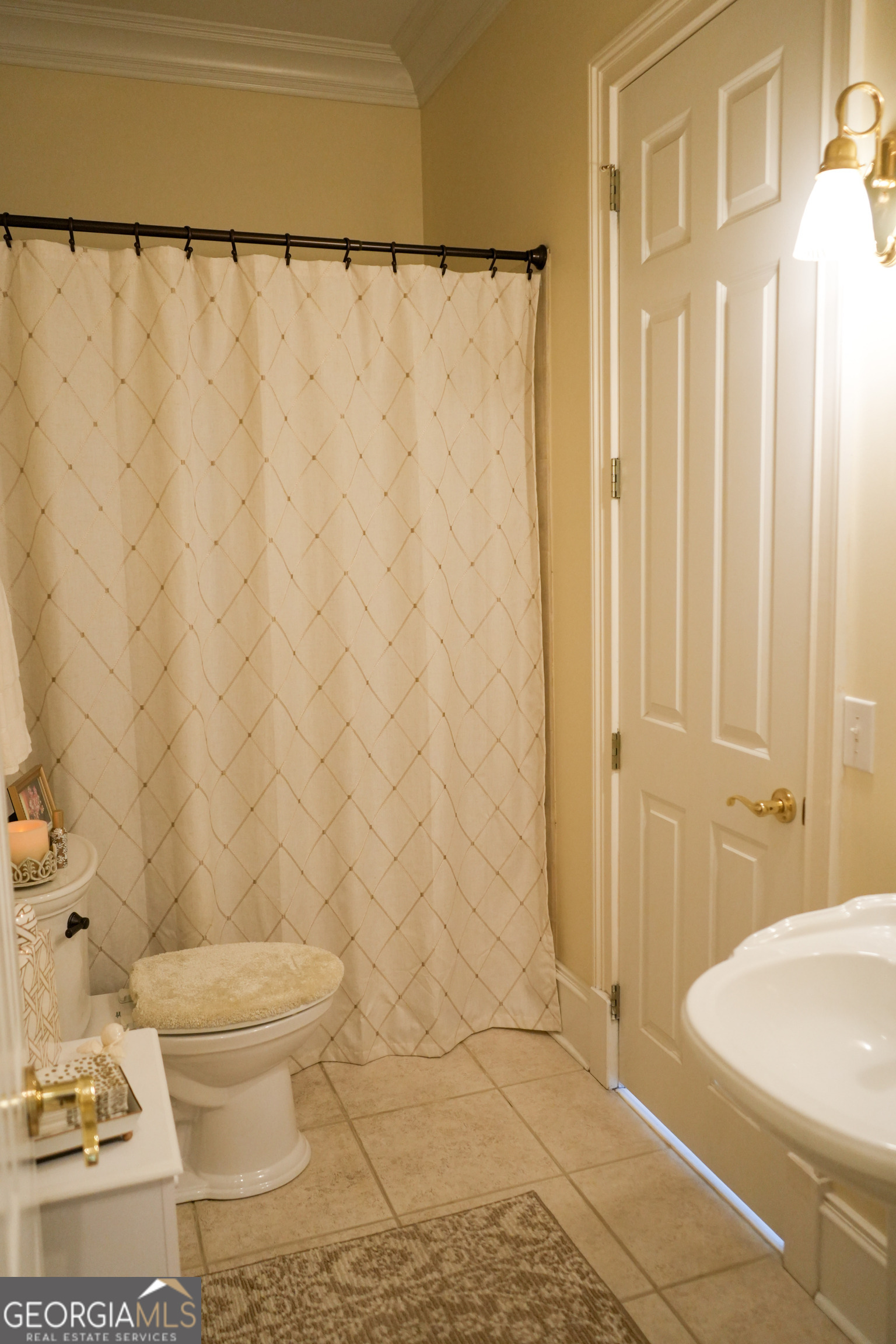209 Fox Ridge Drive Property Photo 14
