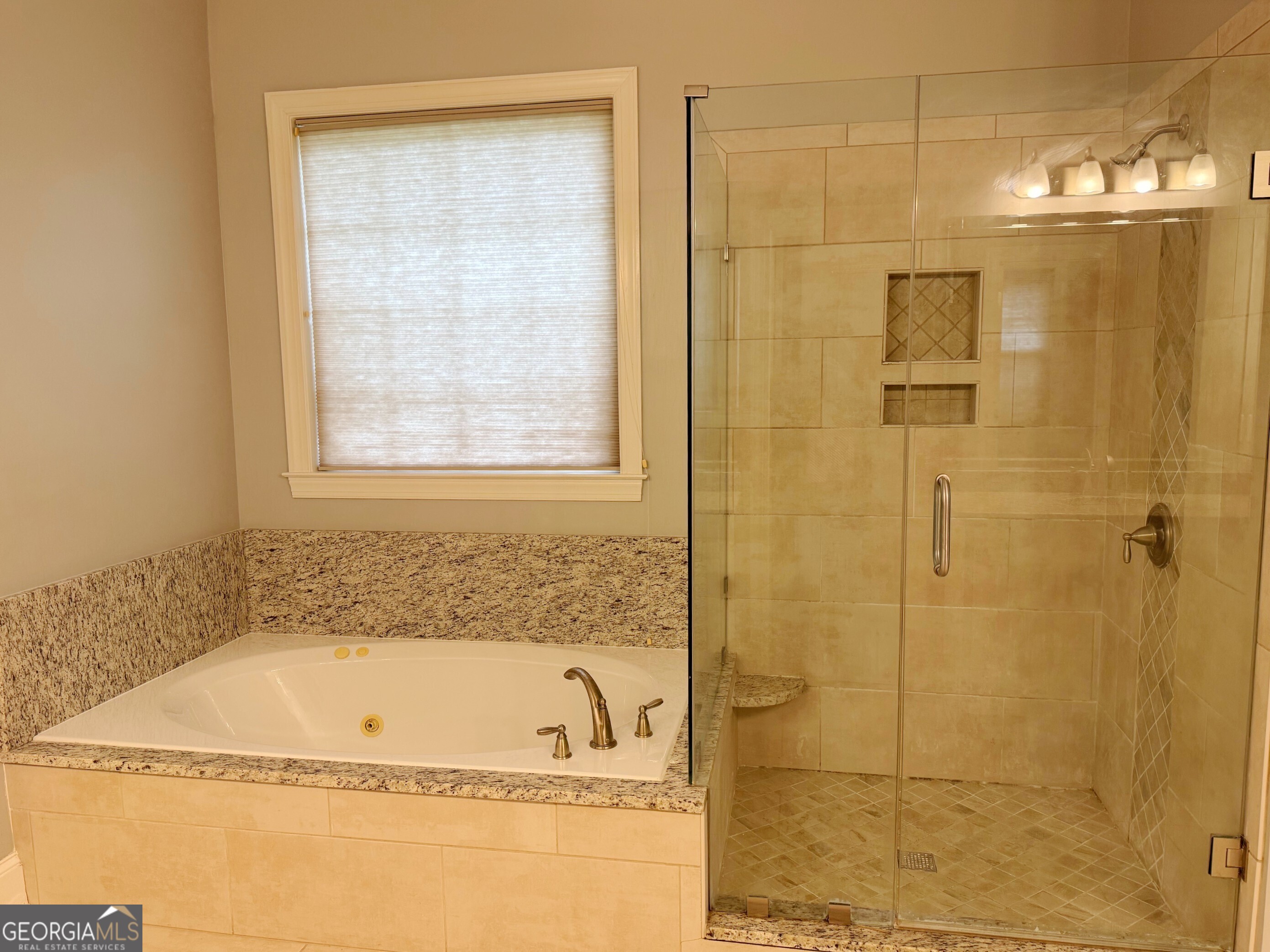 75 Wentworth Way Property Photo 18