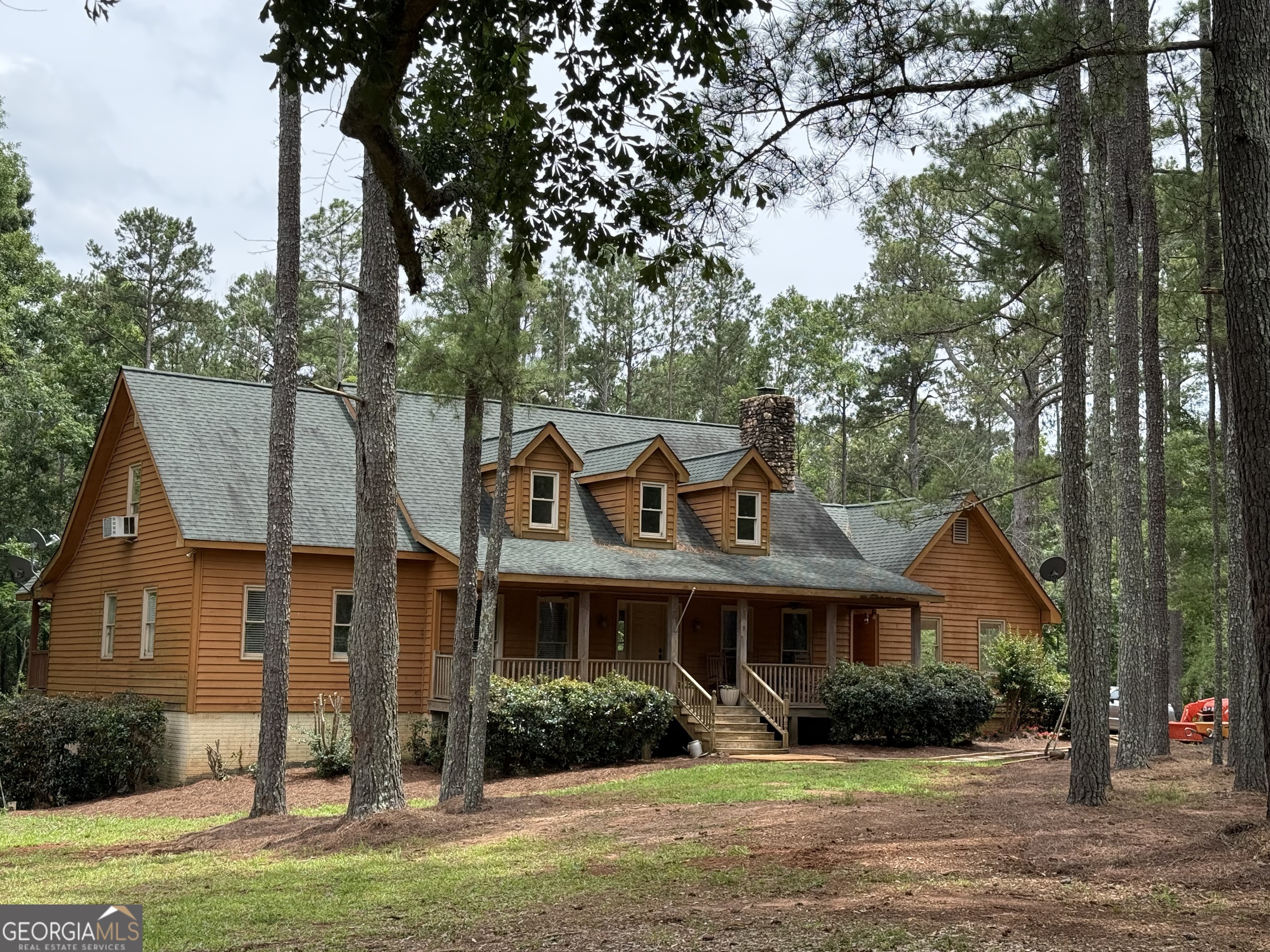 725 Musgrove Road Property Photo 1