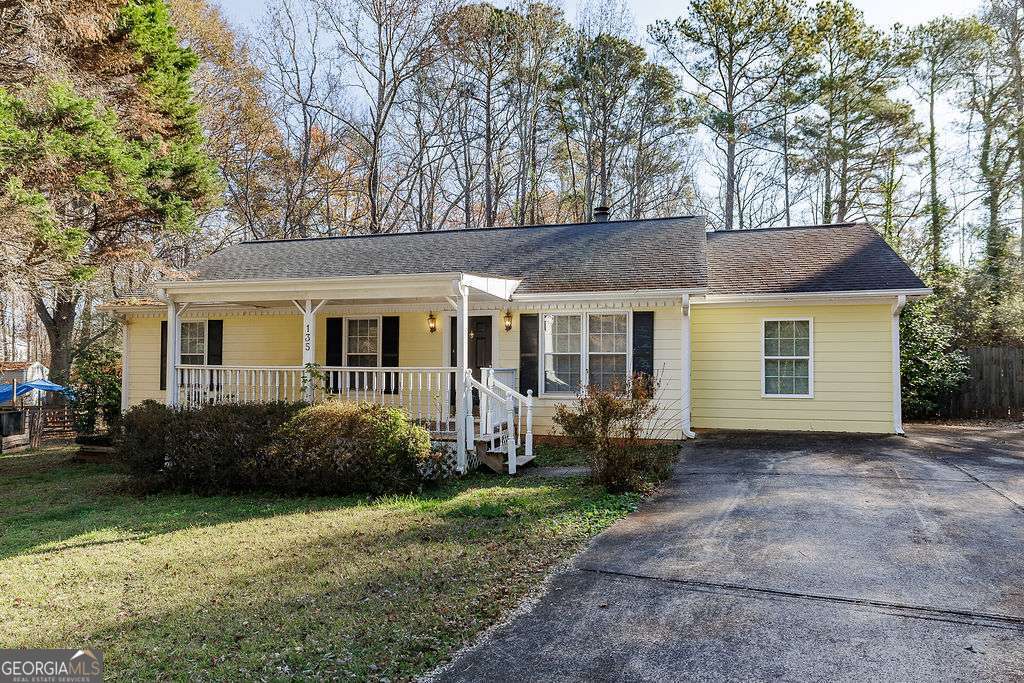 135 Longbranch Court Property Photo 1