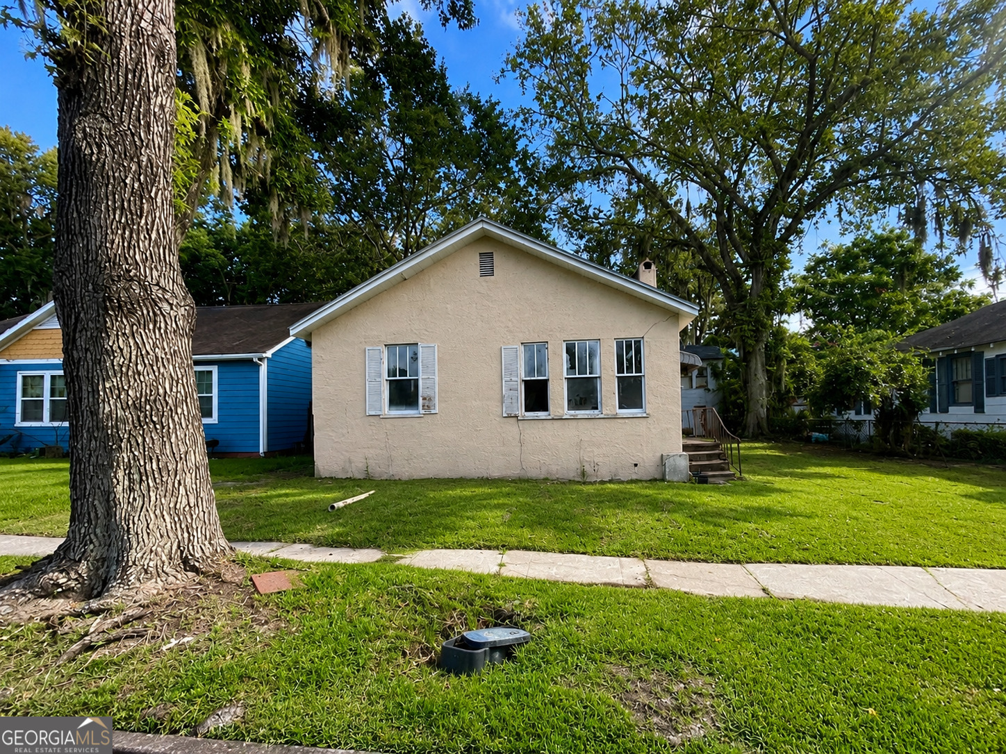 1307 E 42nd Street Property Photo 1