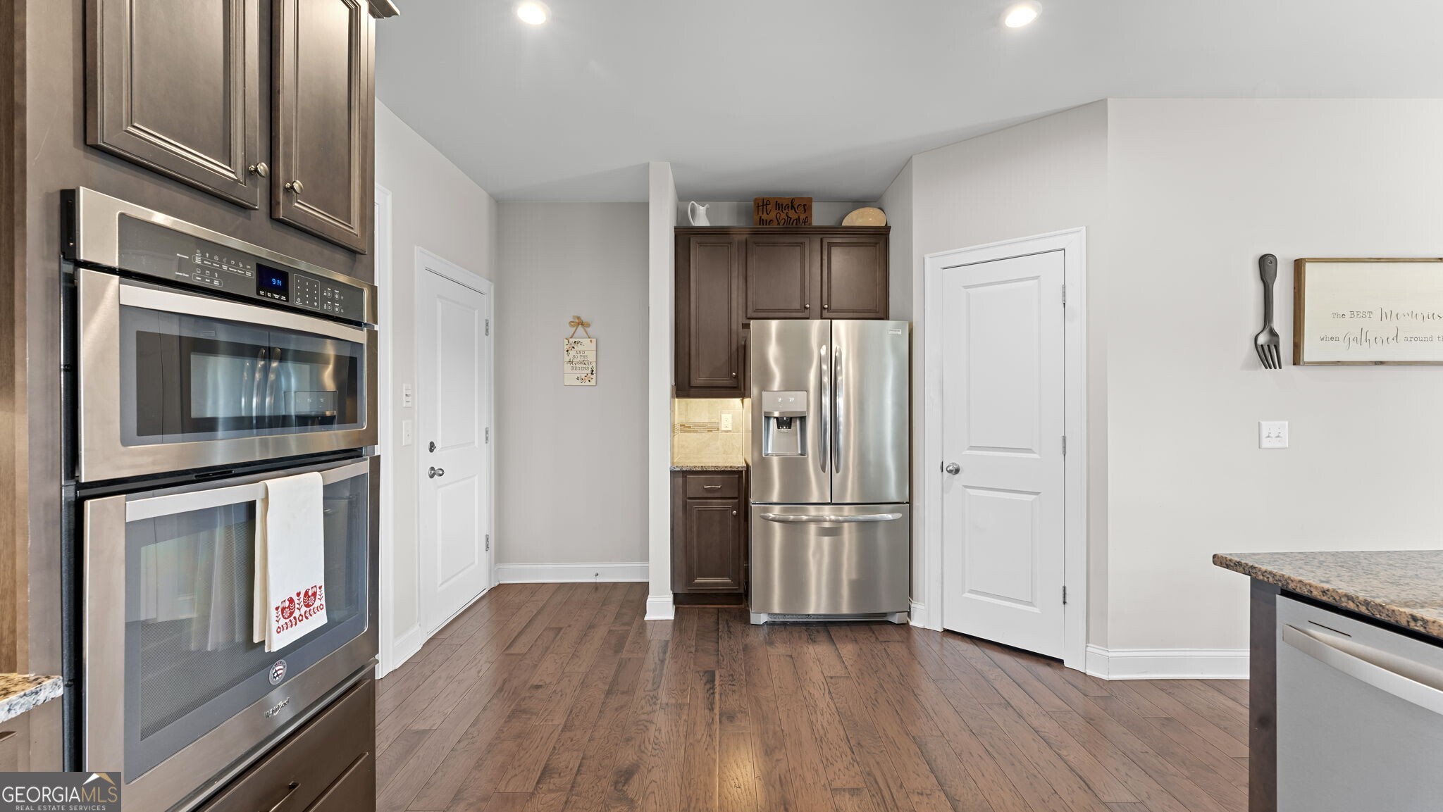 6290 Birchfield Trail Property Photo 8