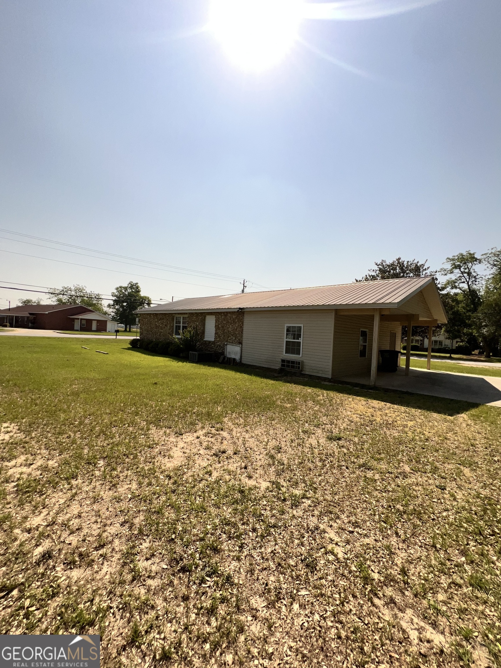 121 Coleman Avenue Property Photo 3