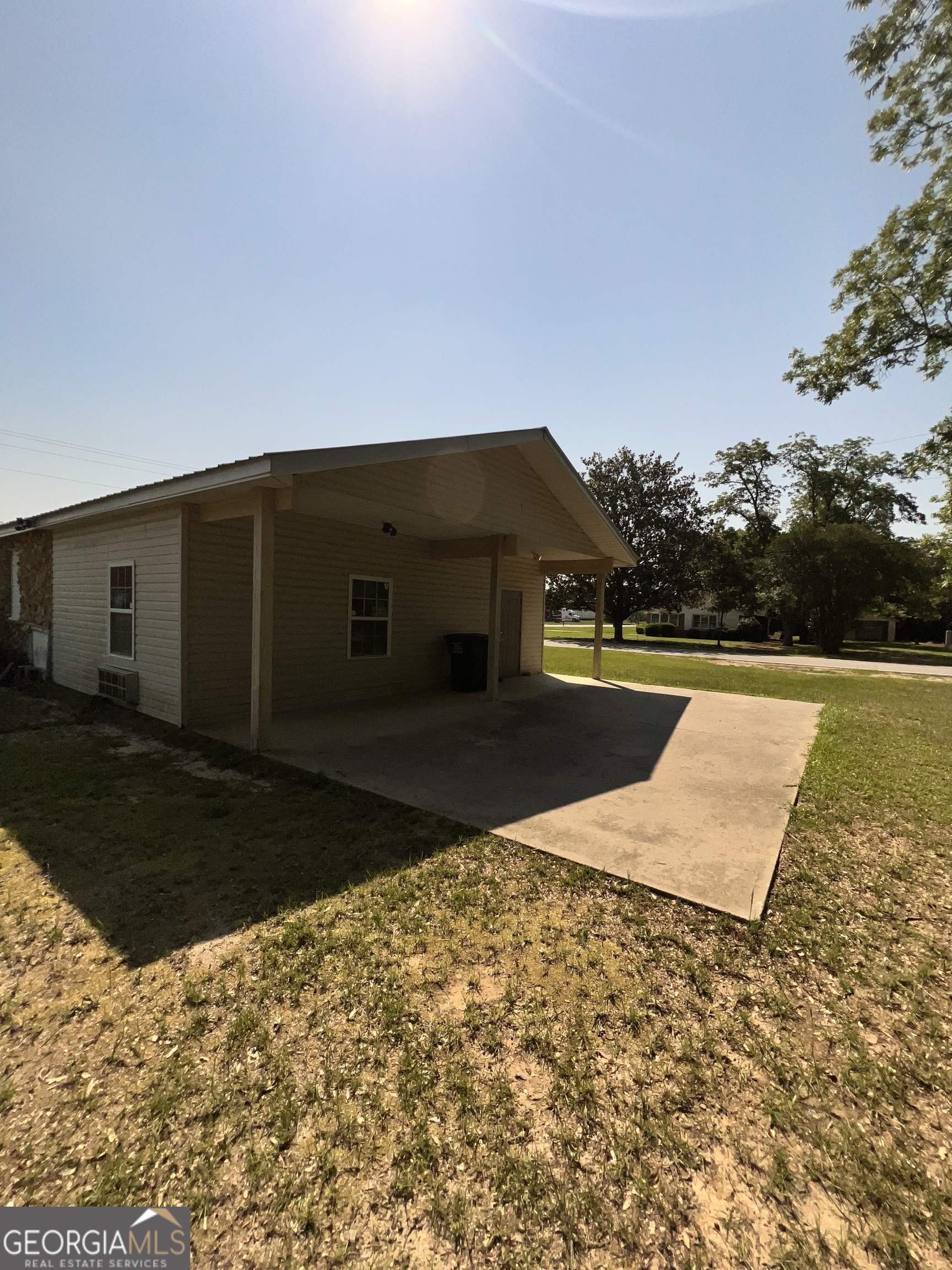 121 Coleman Avenue Property Photo 4