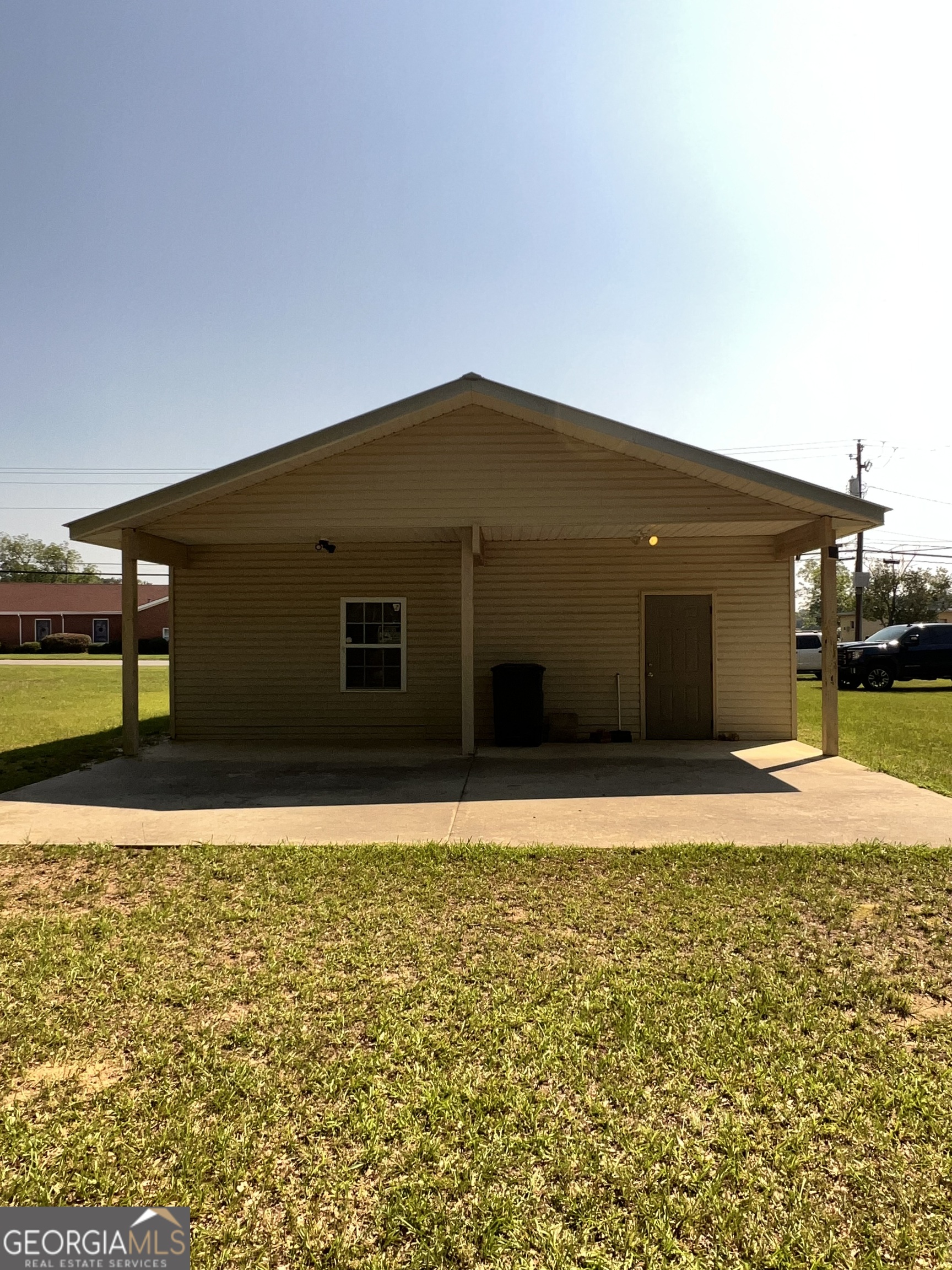121 Coleman Avenue Property Photo 5