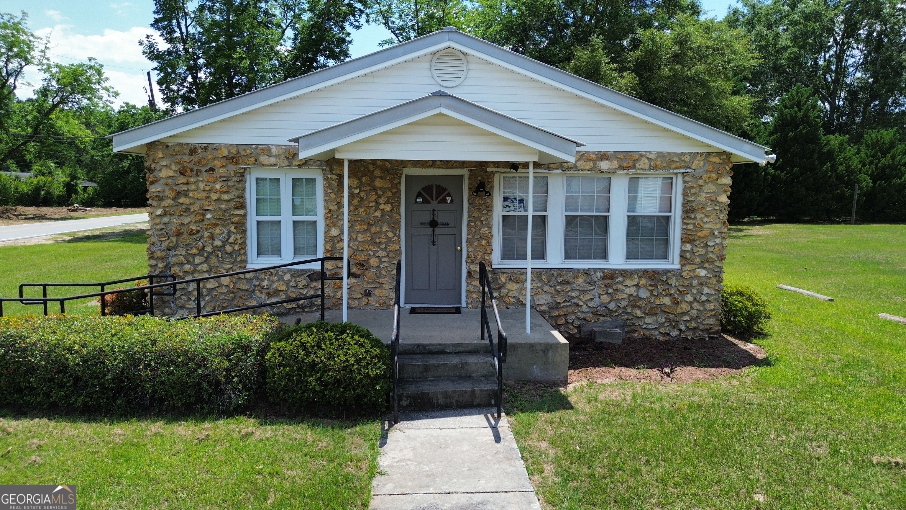 121 Coleman Avenue Property Photo 11