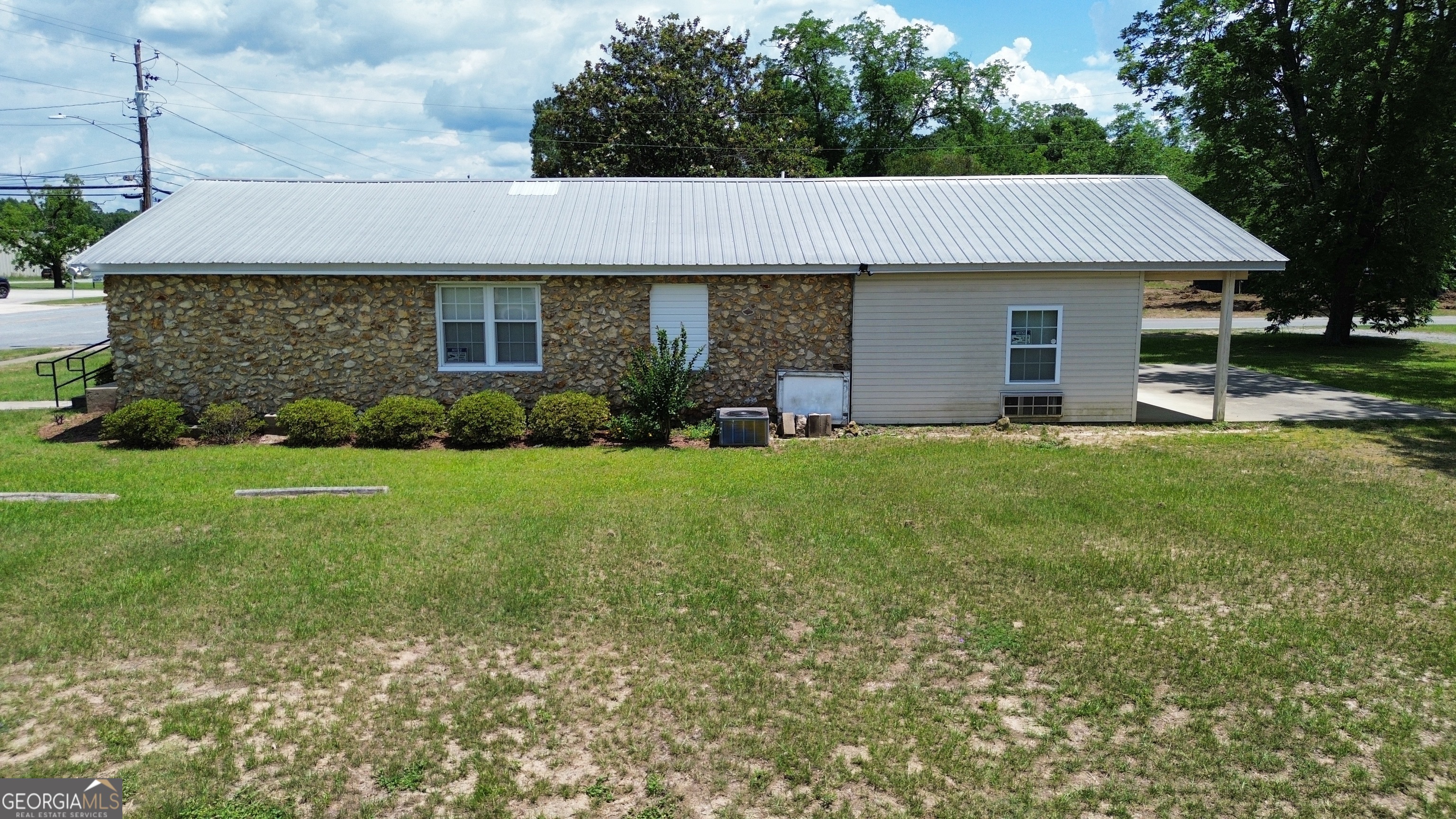 121 Coleman Avenue Property Photo 13