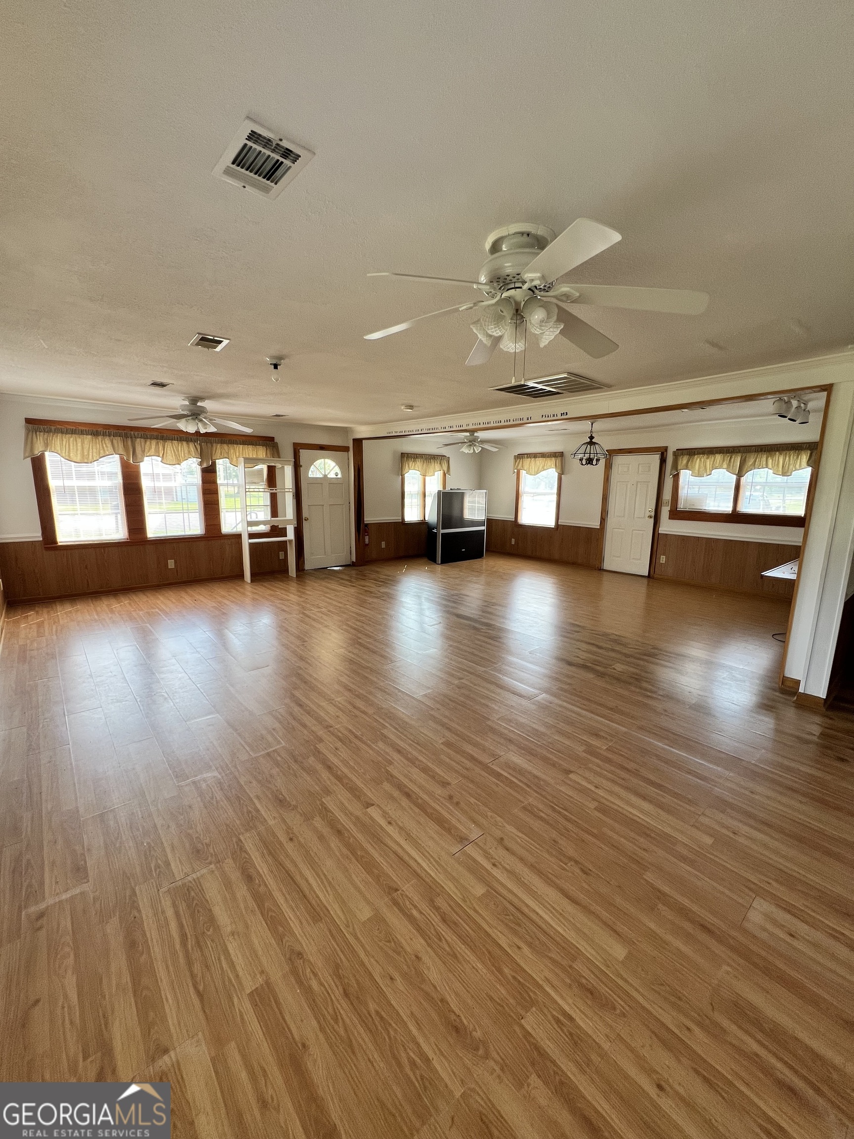 121 Coleman Avenue Property Photo 18